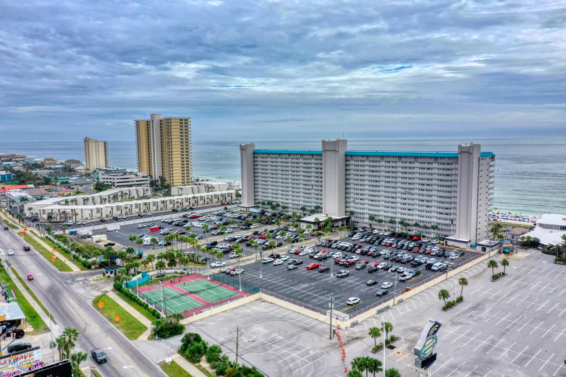 The Summit - Residential