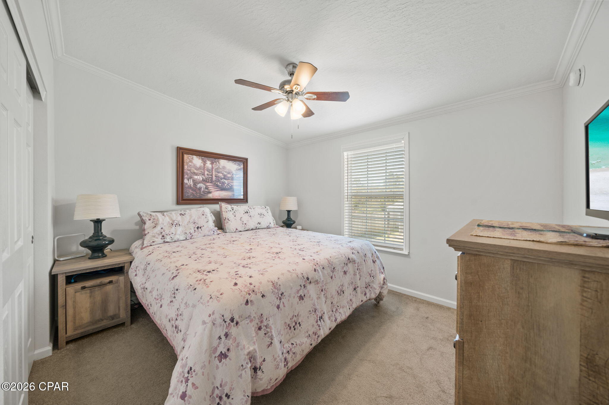 White Western - Residential