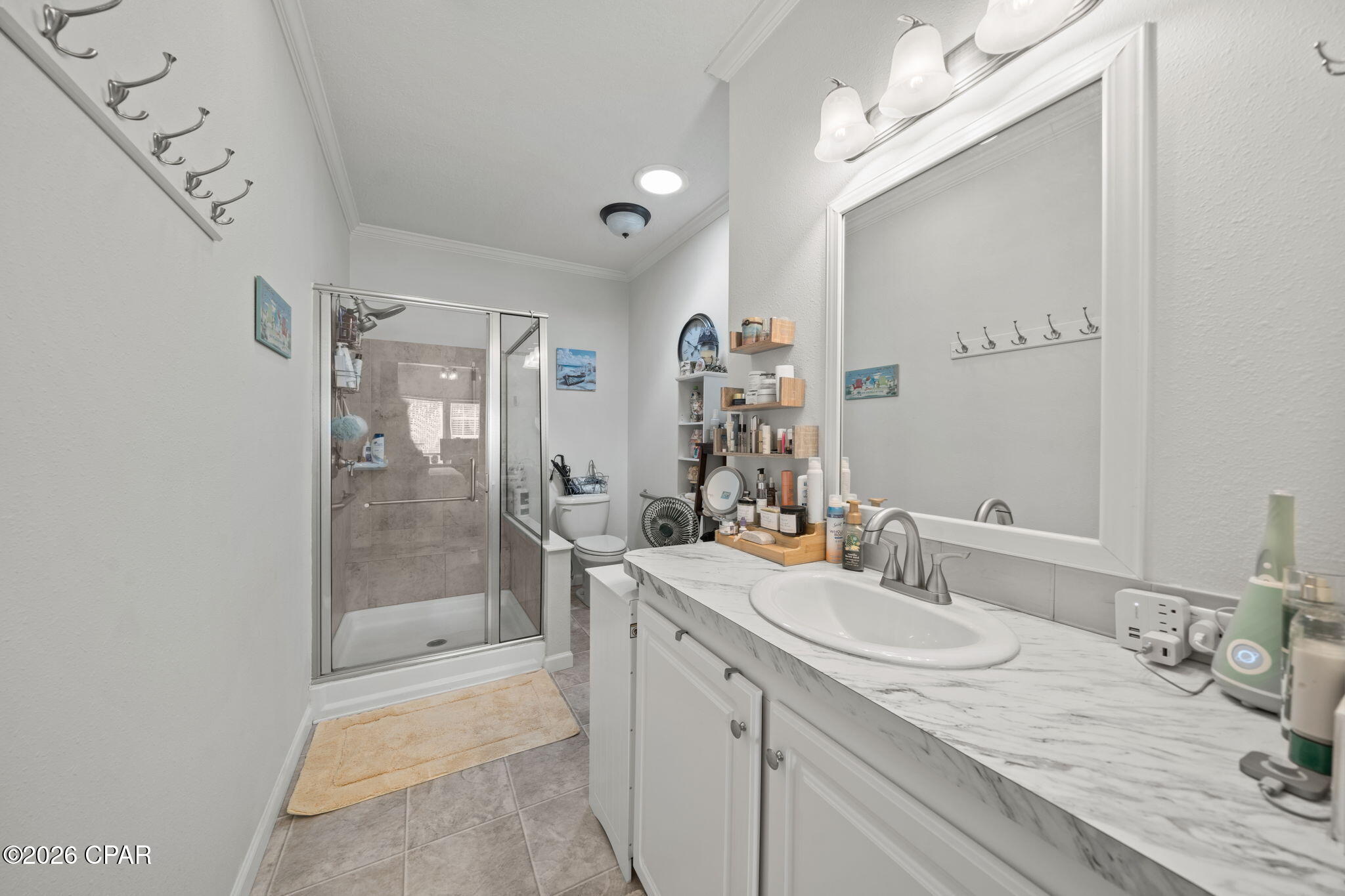 White Western - Residential