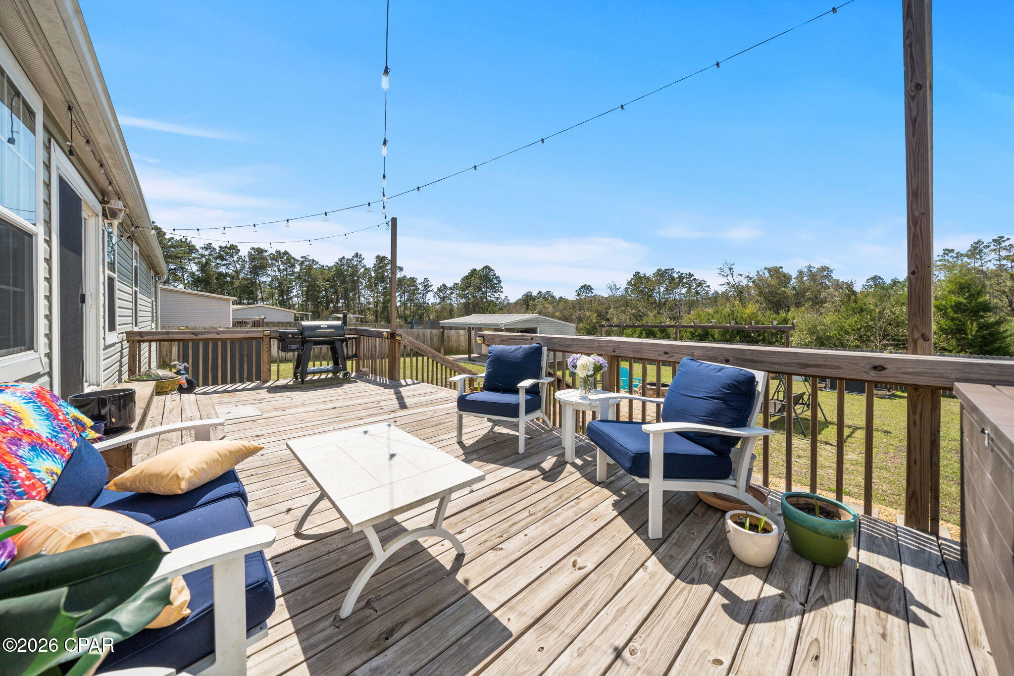 White Western - Residential