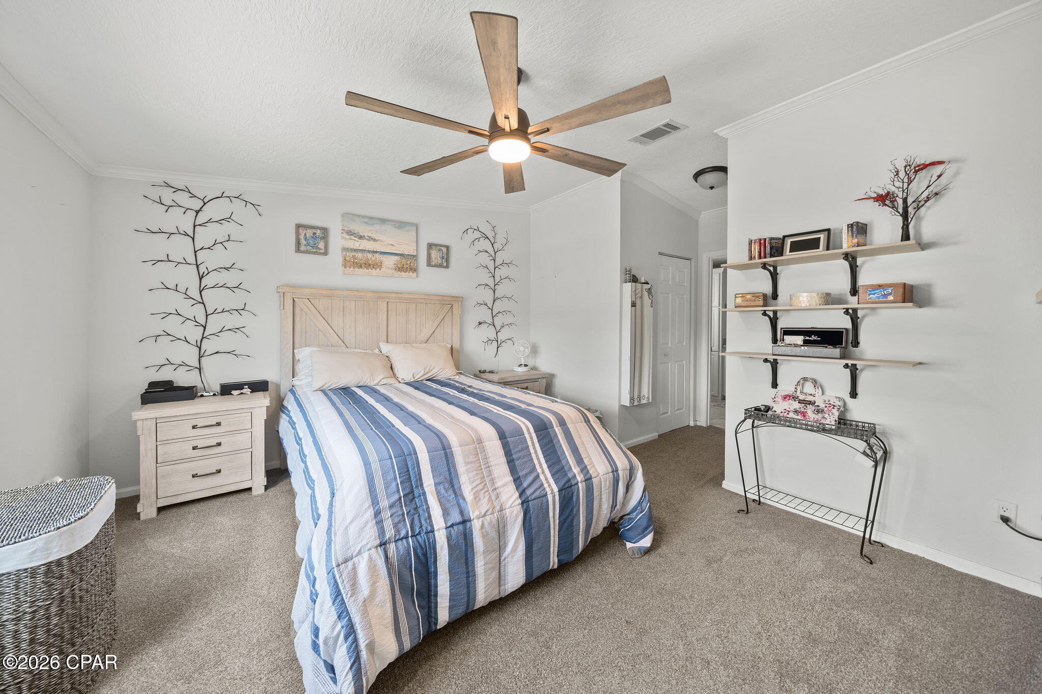 White Western - Residential