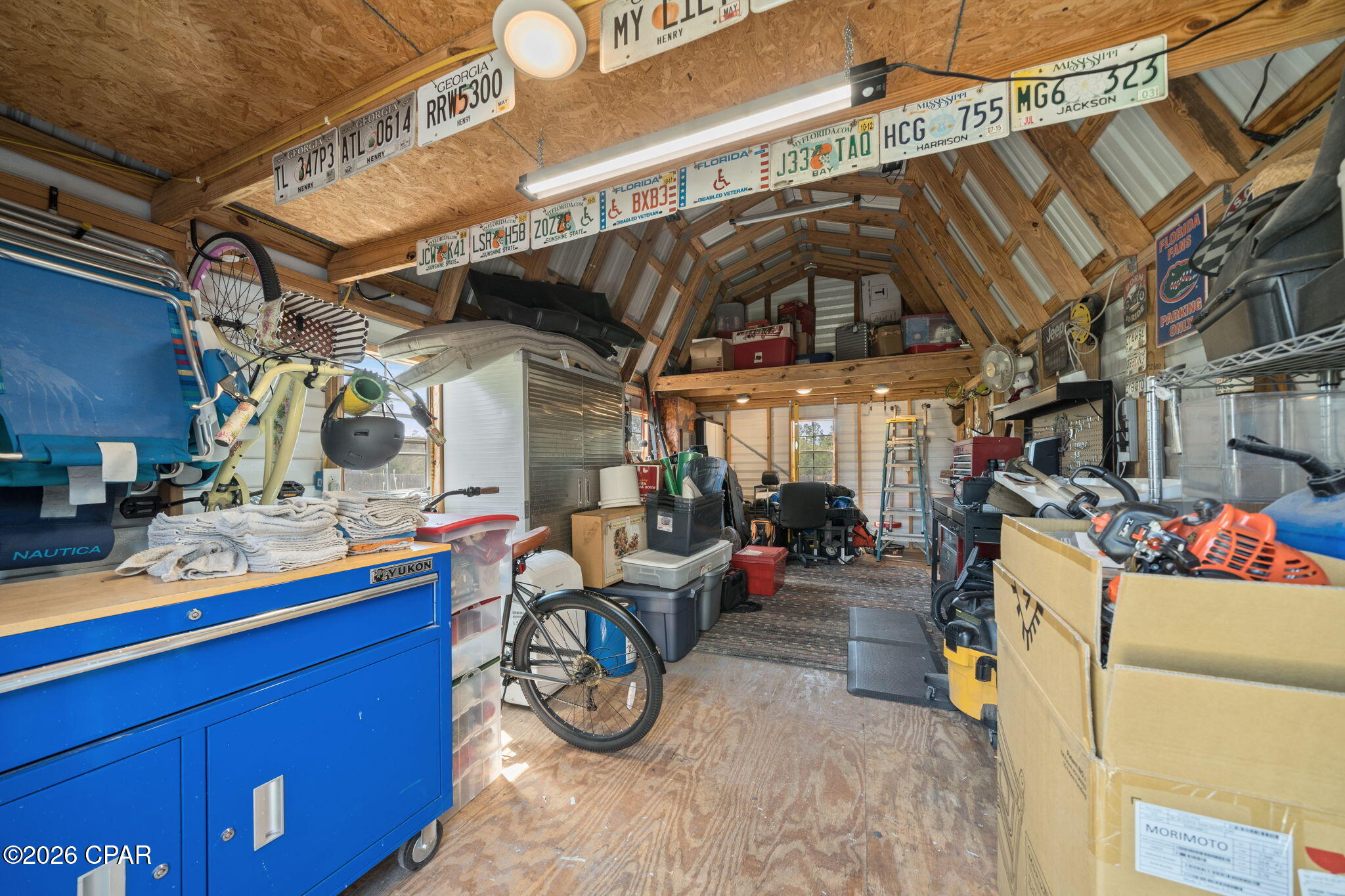 White Western - Residential