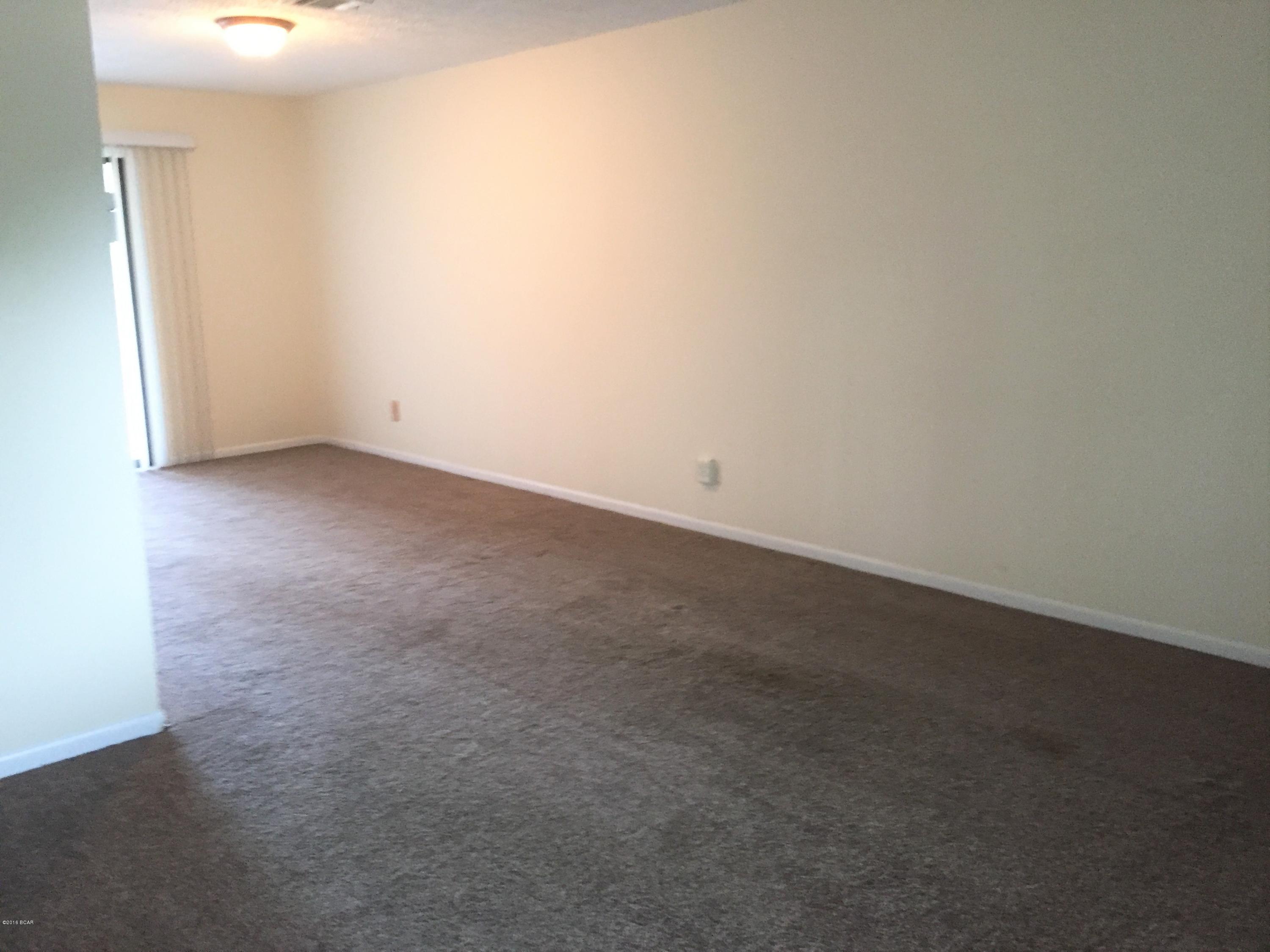 Venetian Villa 3rd Add - Residential