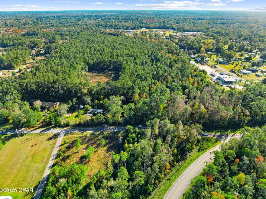 Nice neighborhood in Wewahitchika 1 of 5 lots available can be purchased individually or combined. Ready to build or perfect for a mobile home. Please see MLS for additional lots #781696, 781697, 781698, 781699. Measurements are approximate from the property appraiser website if important please verify.Last photo has a picture of all 5 lots.