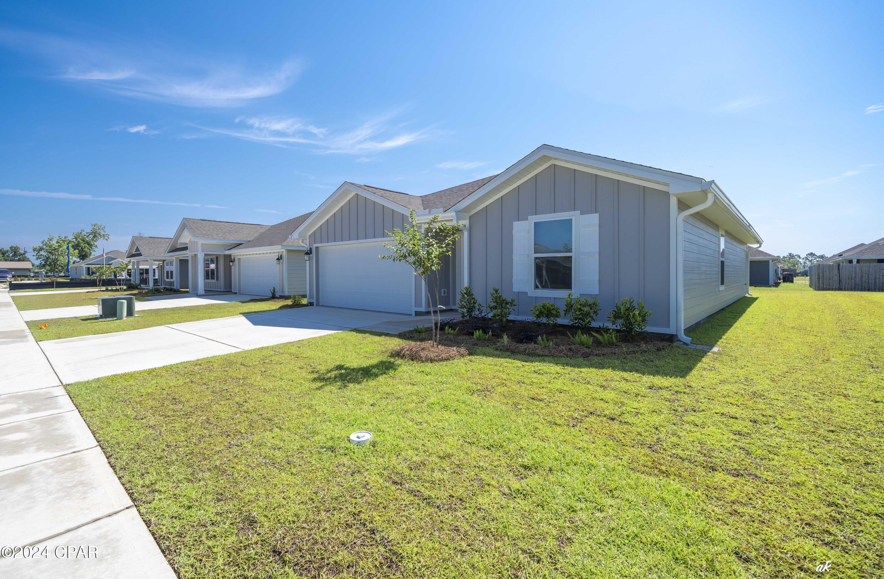 [No Recorded Subdiv] - Residential Lease