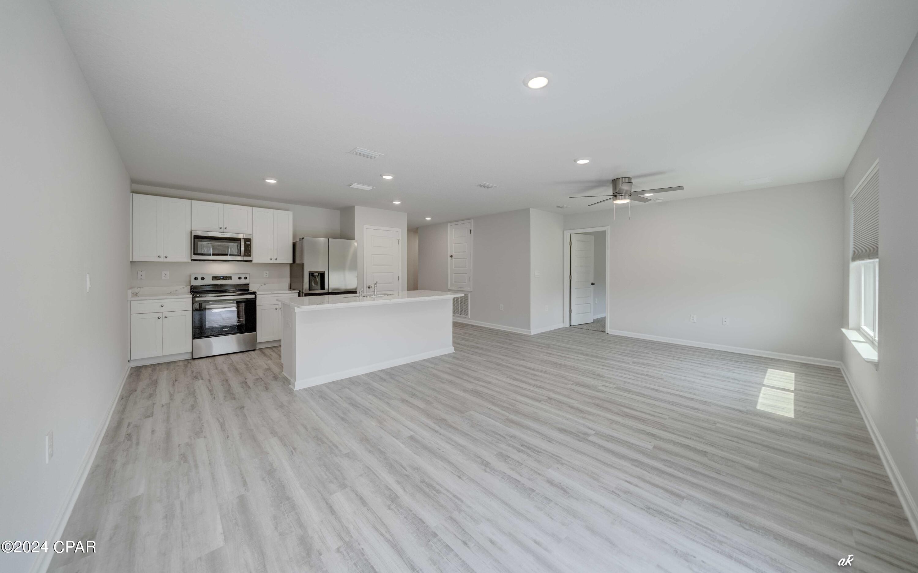 [No Recorded Subdiv] - Residential Lease