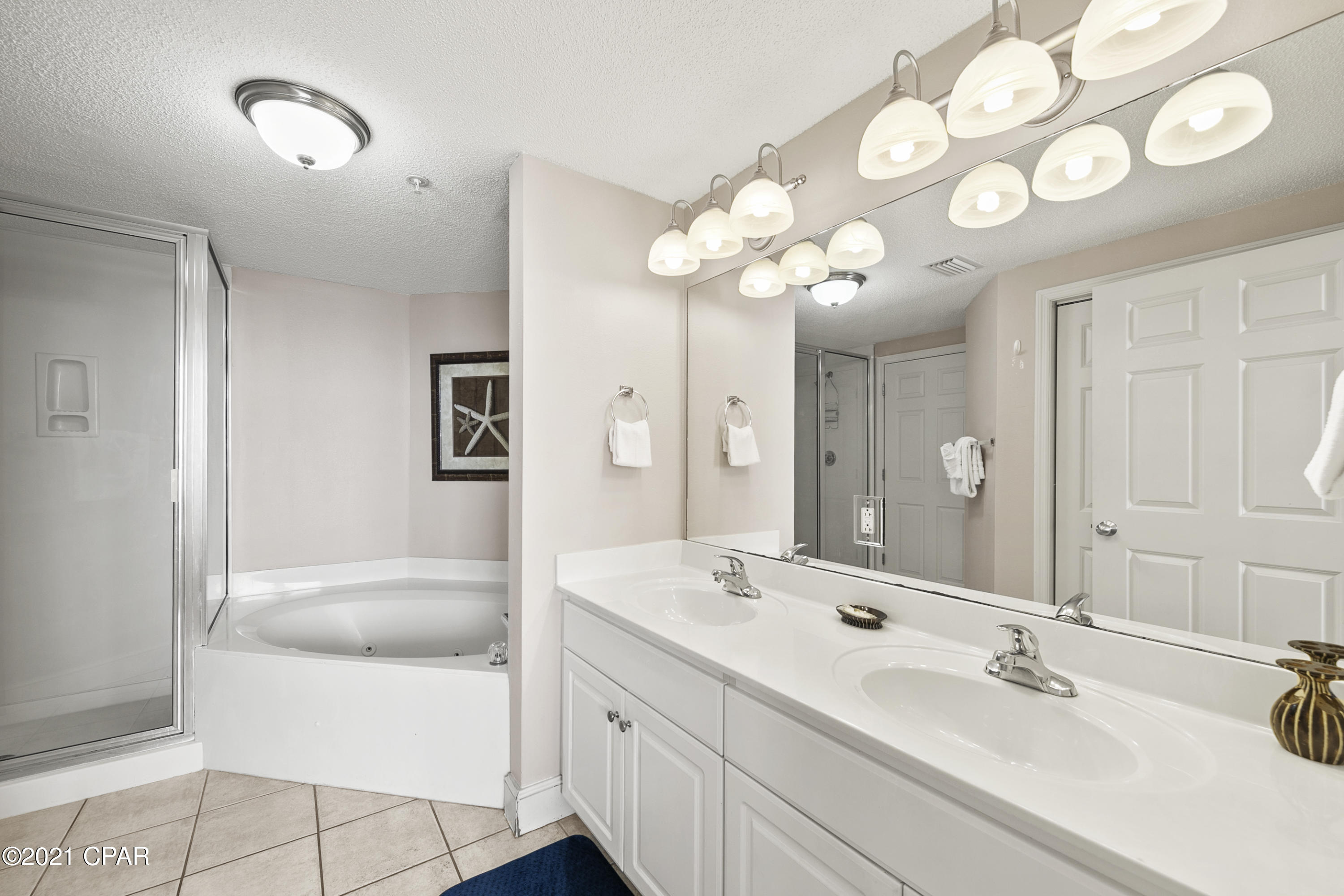 Majestic Beach Tower I - Residential