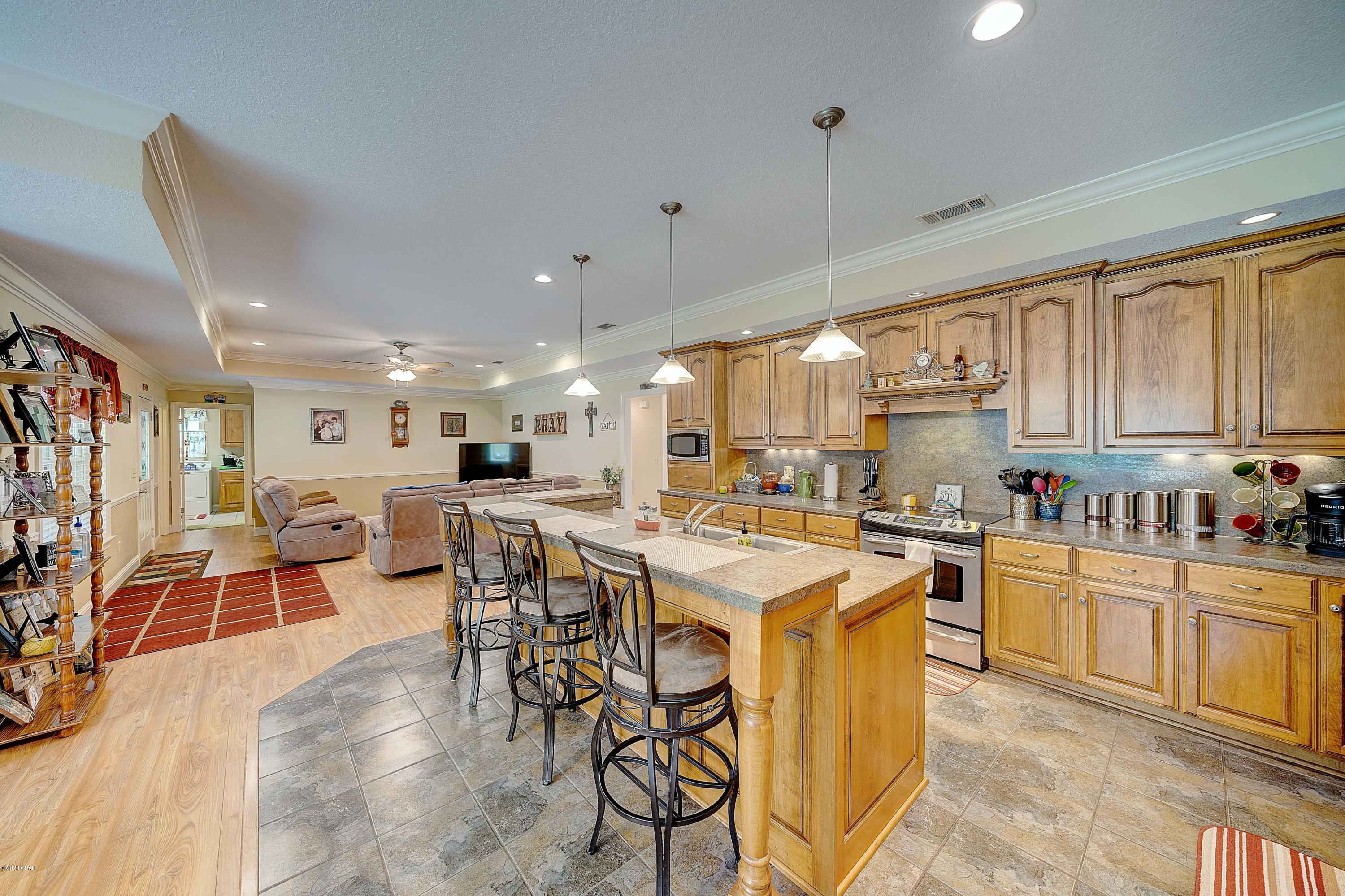 [No Recorded Subdiv] - Residential