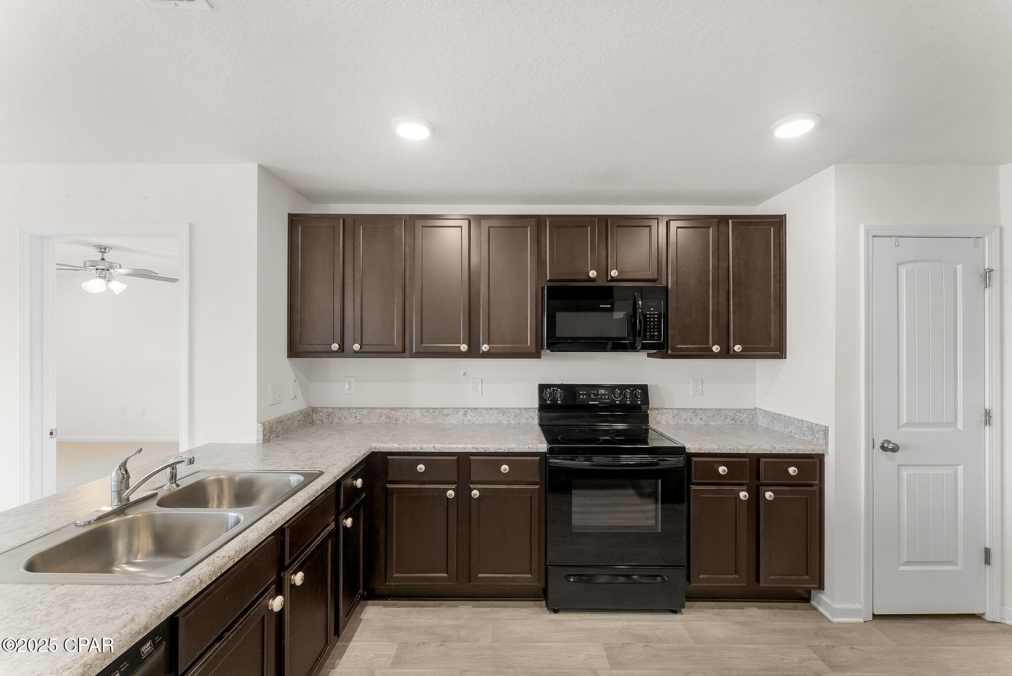 Olde Towne Village - Residential