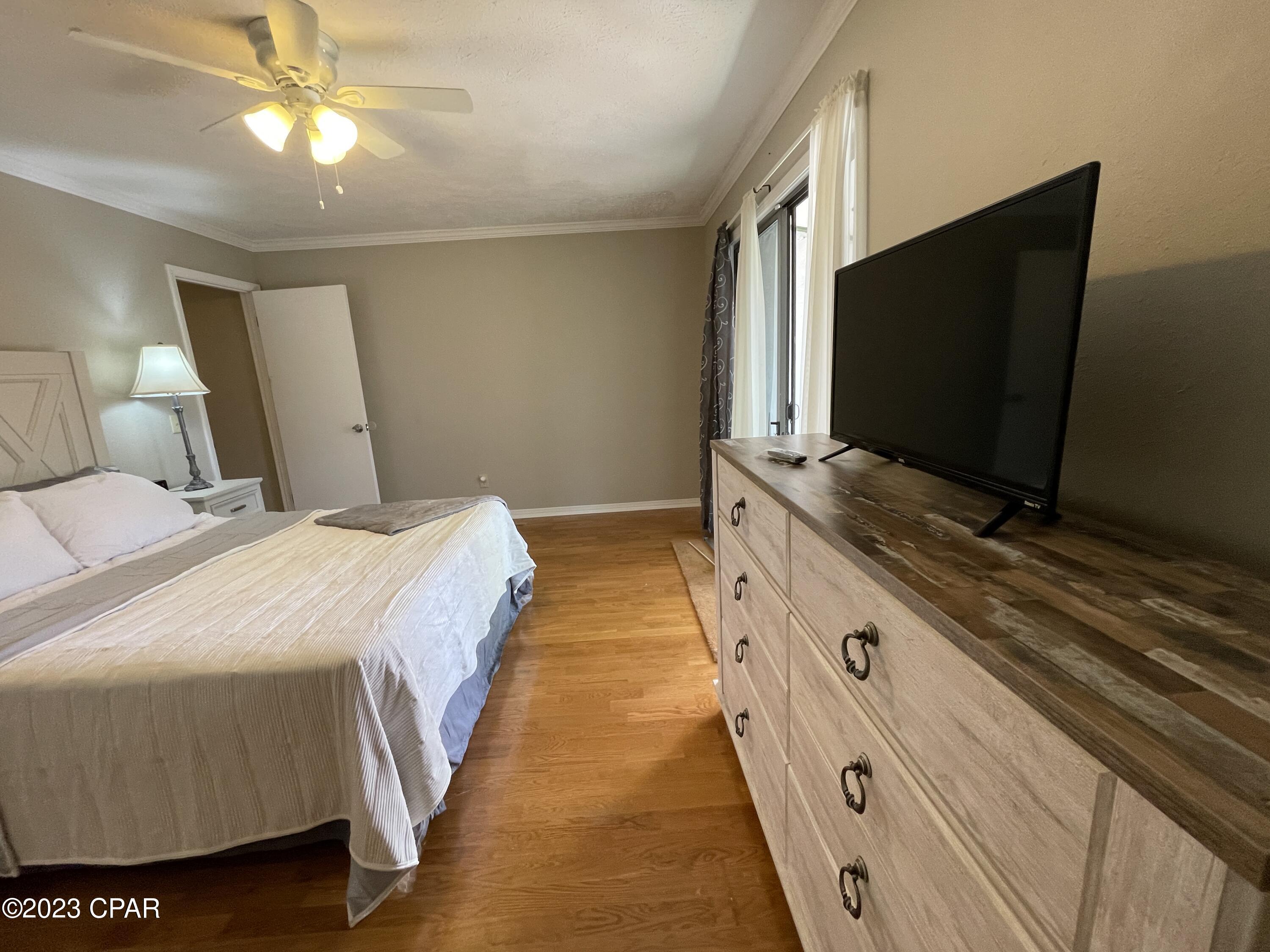 Treasure Cove Unit 1 - Residential Lease