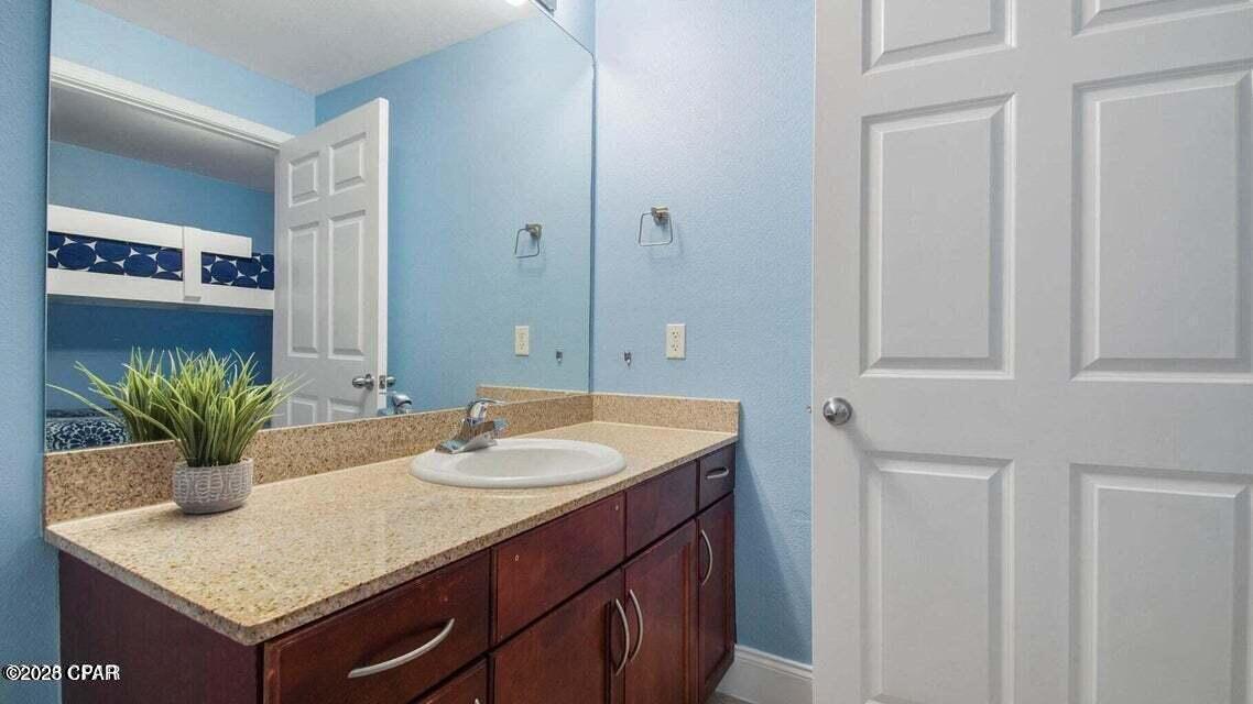 Laketown Wharf - Residential