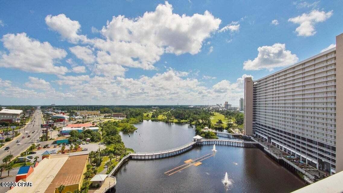 Laketown Wharf - Residential