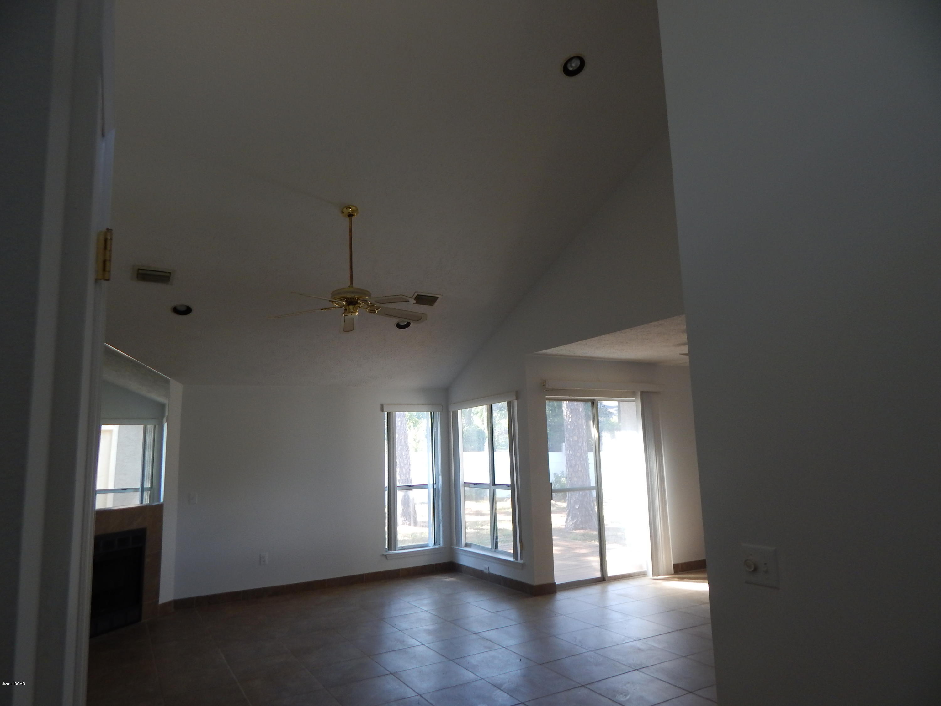 Treasure Palms - Residential