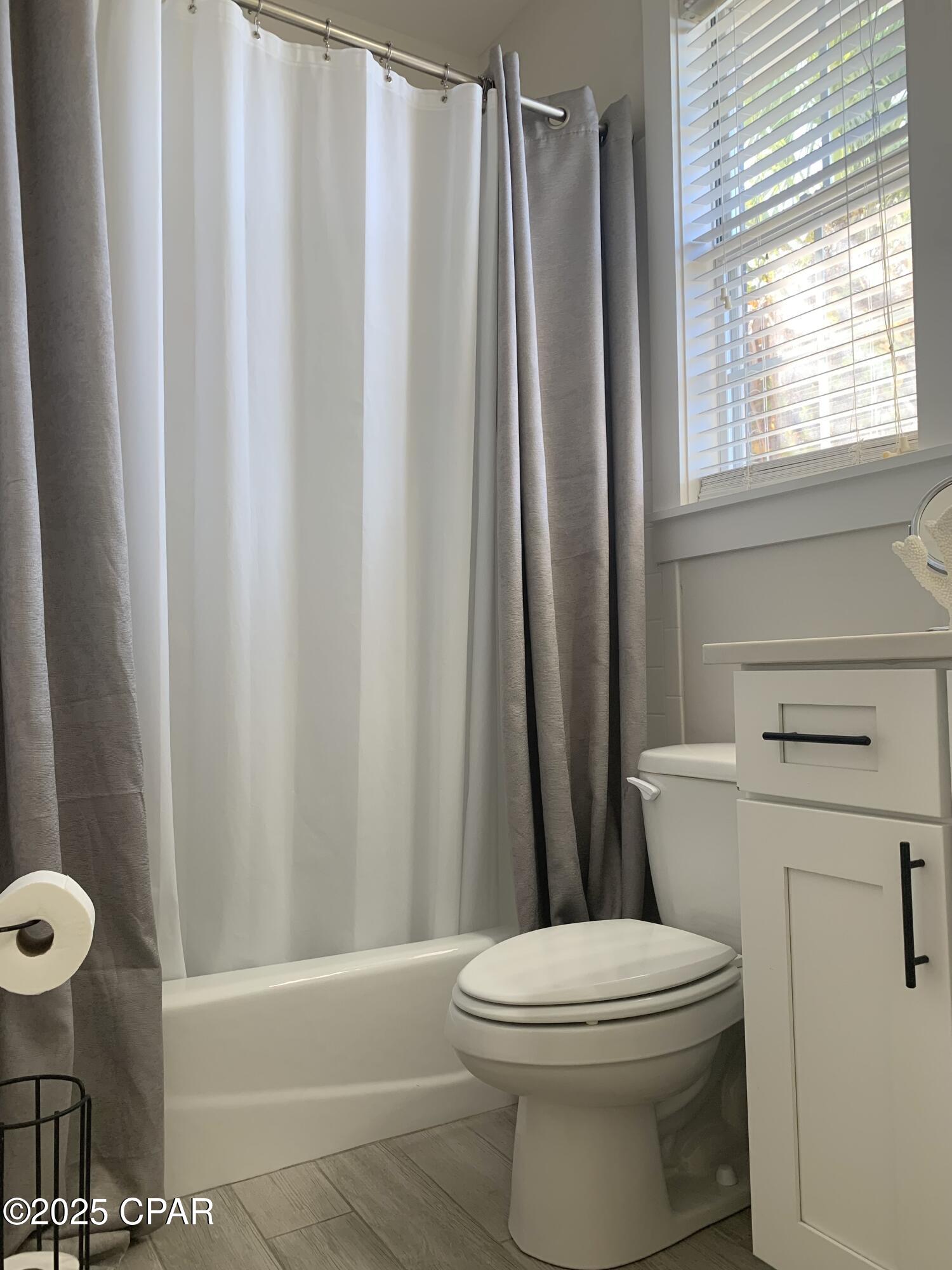 Barefoot Cottages - Residential