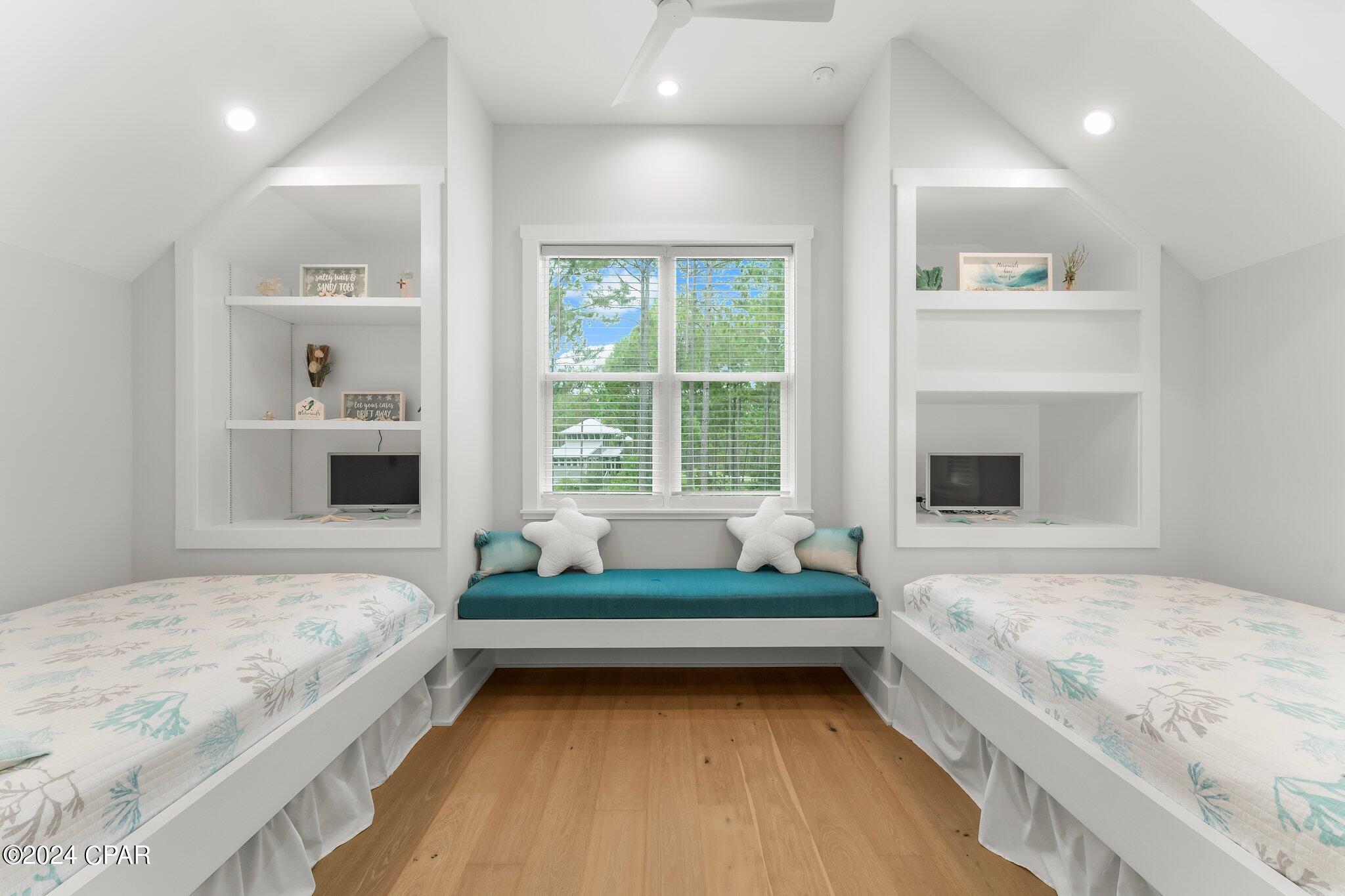 Rivercamps On Crooked Creek - Residential