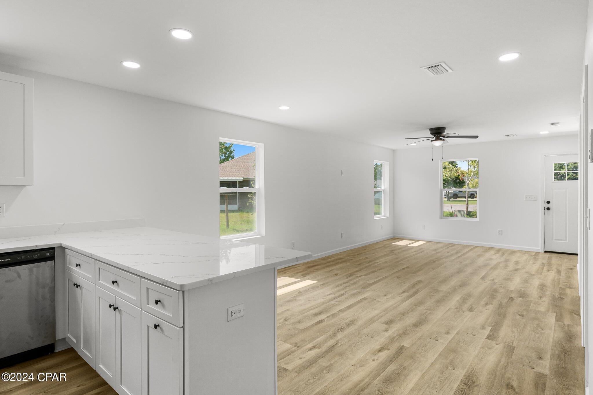 Keiths Bay Harbor - Residential