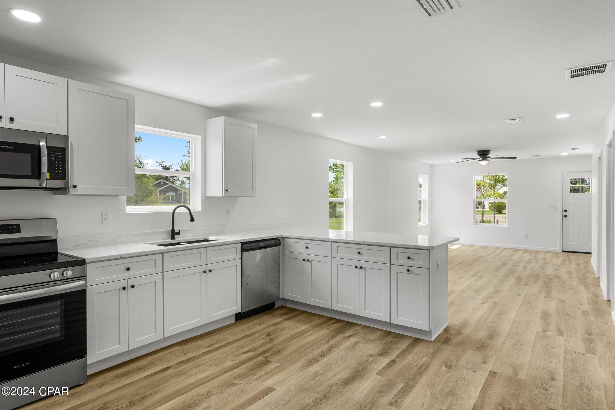 Keiths Bay Harbor - Residential