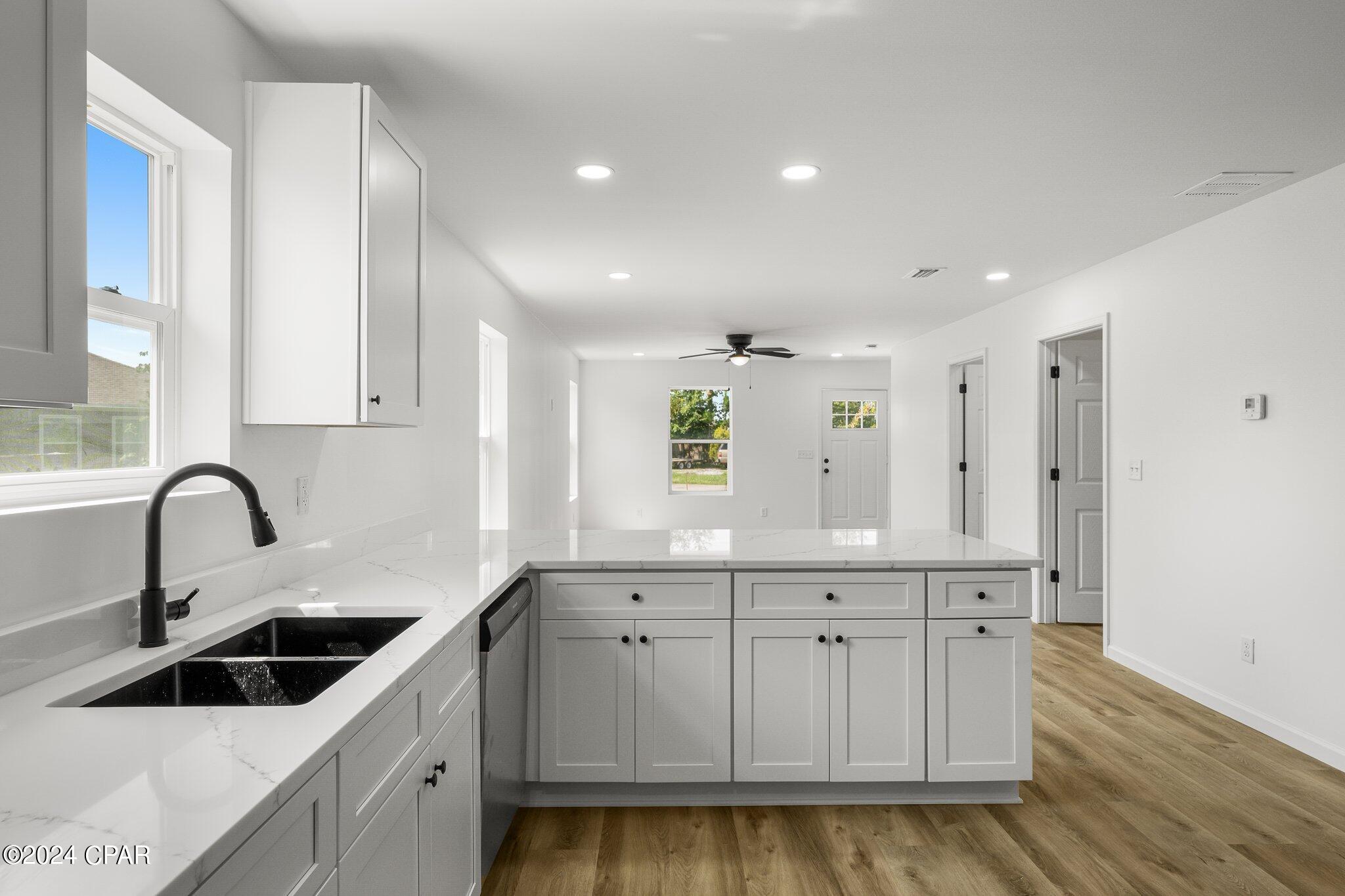 Keiths Bay Harbor - Residential