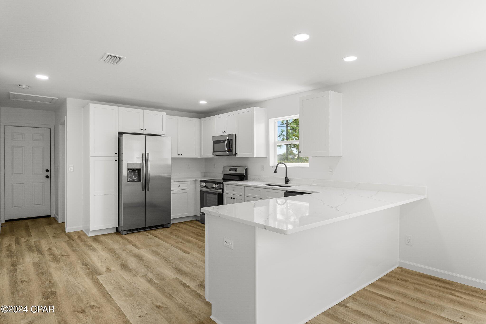 Keiths Bay Harbor - Residential