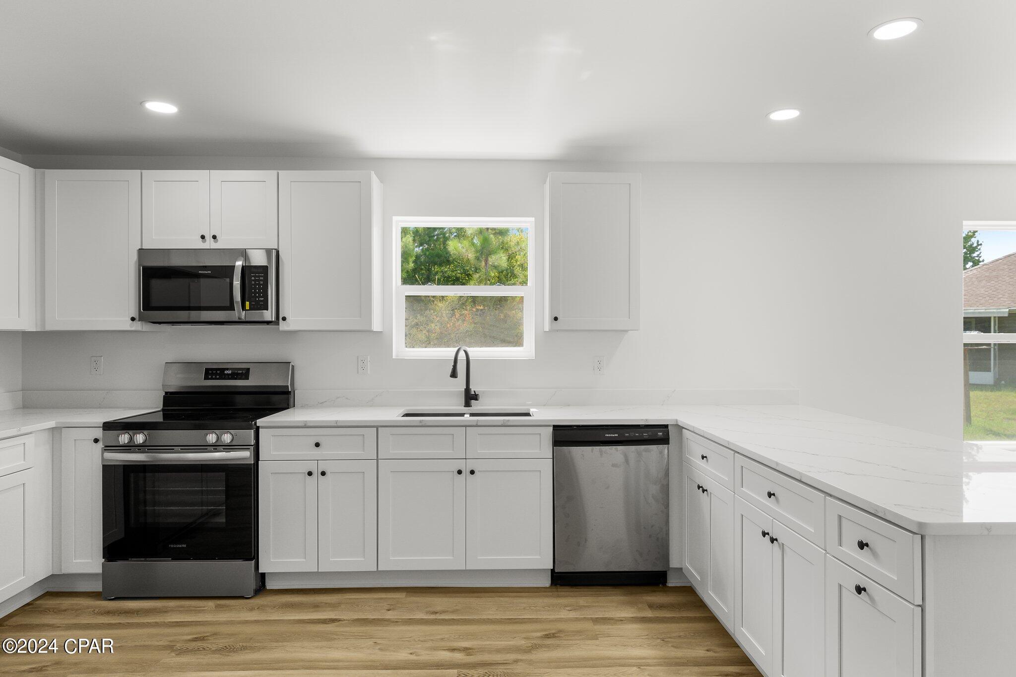 Keiths Bay Harbor - Residential