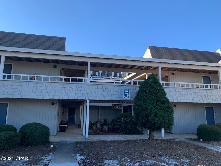 'CURRENTLY UNDER CONTRACT, SELLER ACCEPTING BACKUP OFFERS' This 2 bedroom unit has a view of the new marina which is near completion! The unit is walking distance to the restaurants and golf course. The 2 new condo complexes planned for Bay Point should greatly enhance the value of this unit. Bay Point is a gated community with a championship golf course, clay tennis courts, 24 hour roving security, several restaurants, a full service marina (currently under construction) and a n on site Sheraton resort hotes. Please check room sizes for accuacy.