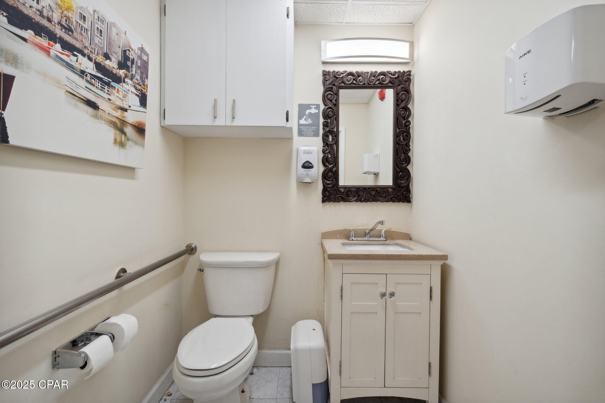 Gulf Coast Medical Plaza - Commercial Sale