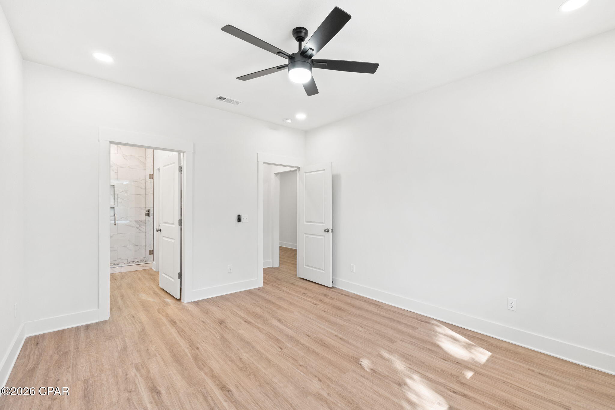 Sunny Hills Unit 1 - Residential