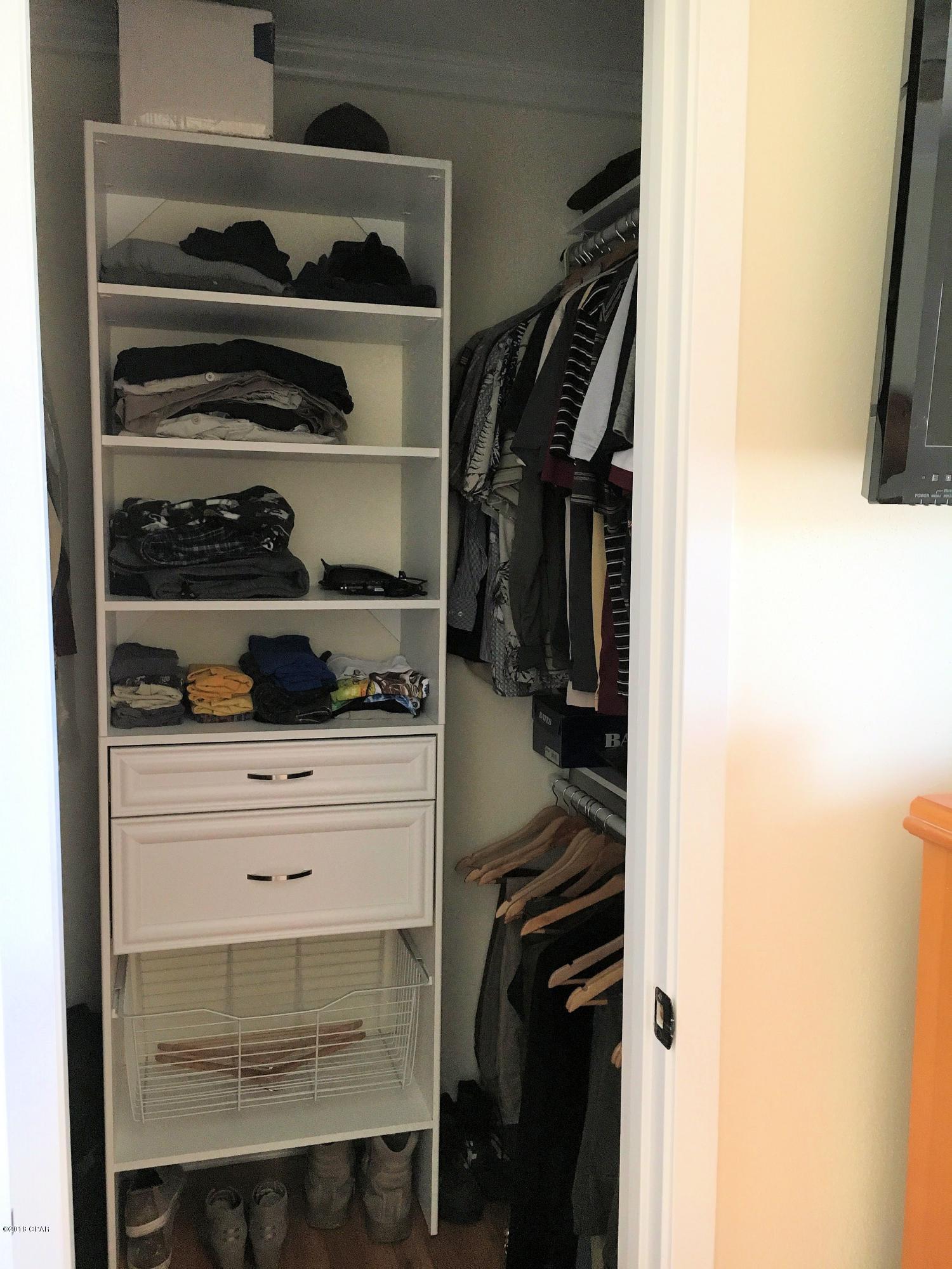 Belaire Estates Replat - Residential