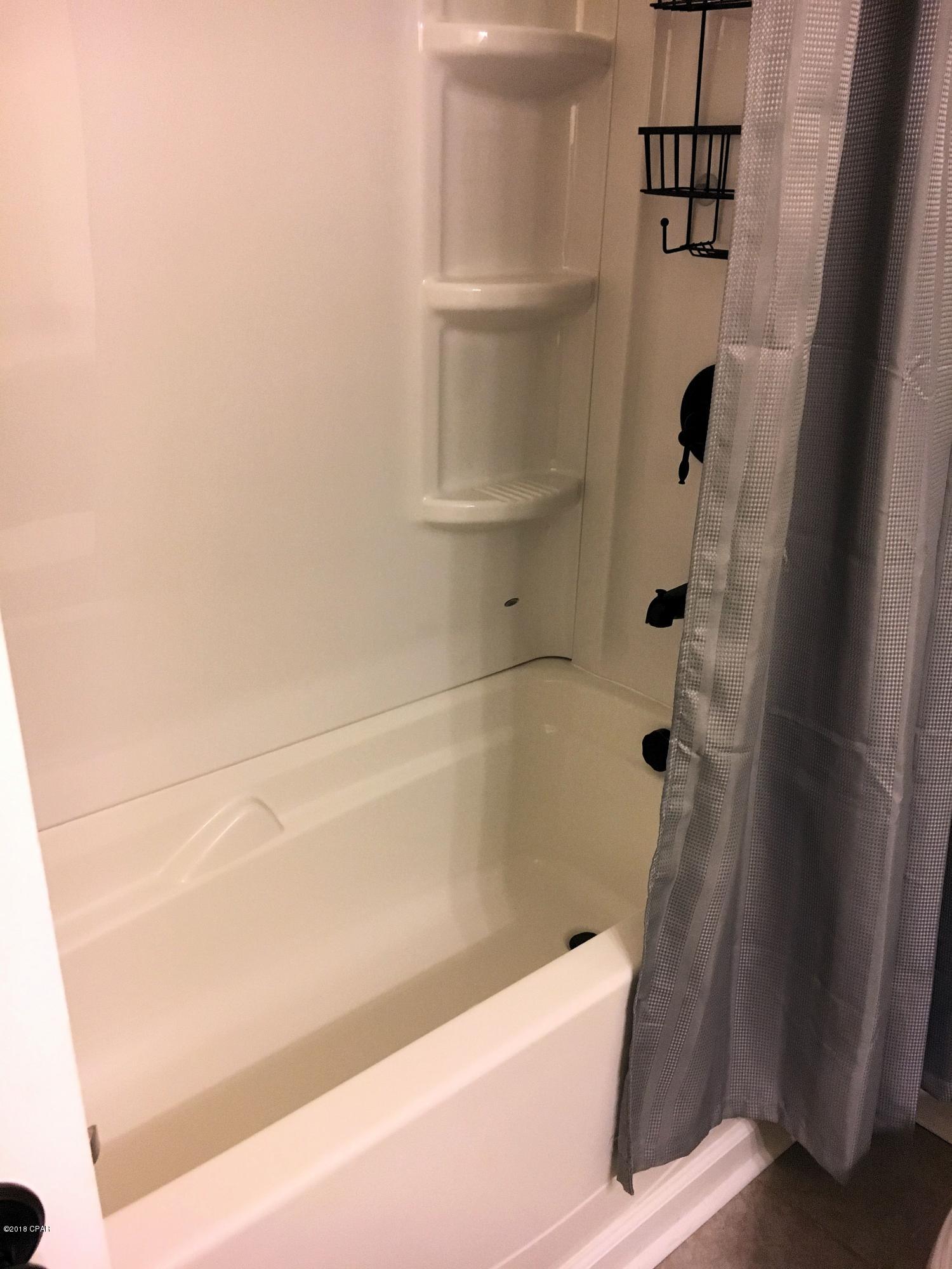 Belaire Estates Replat - Residential