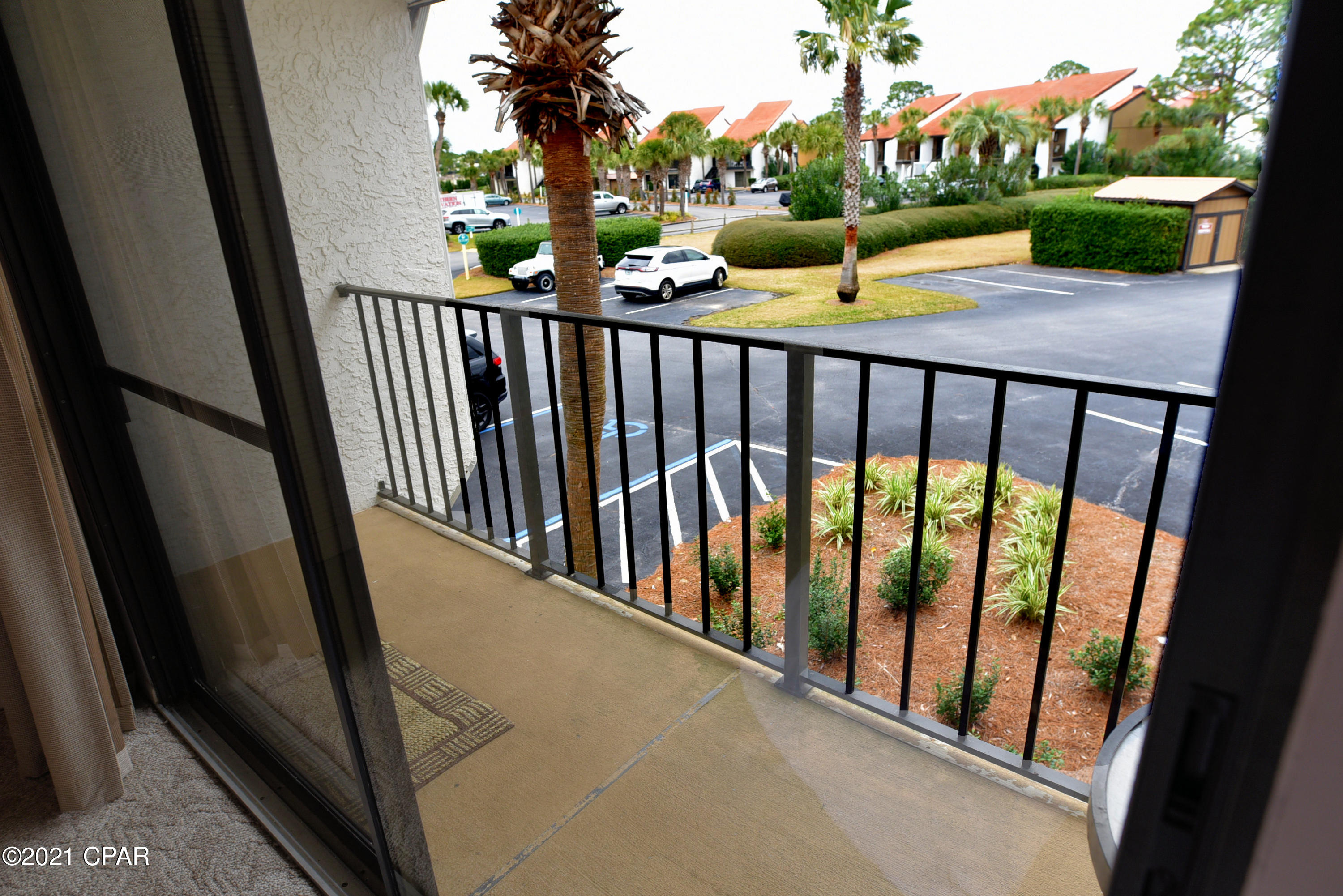 Forest Hills Tennis Villas - Residential