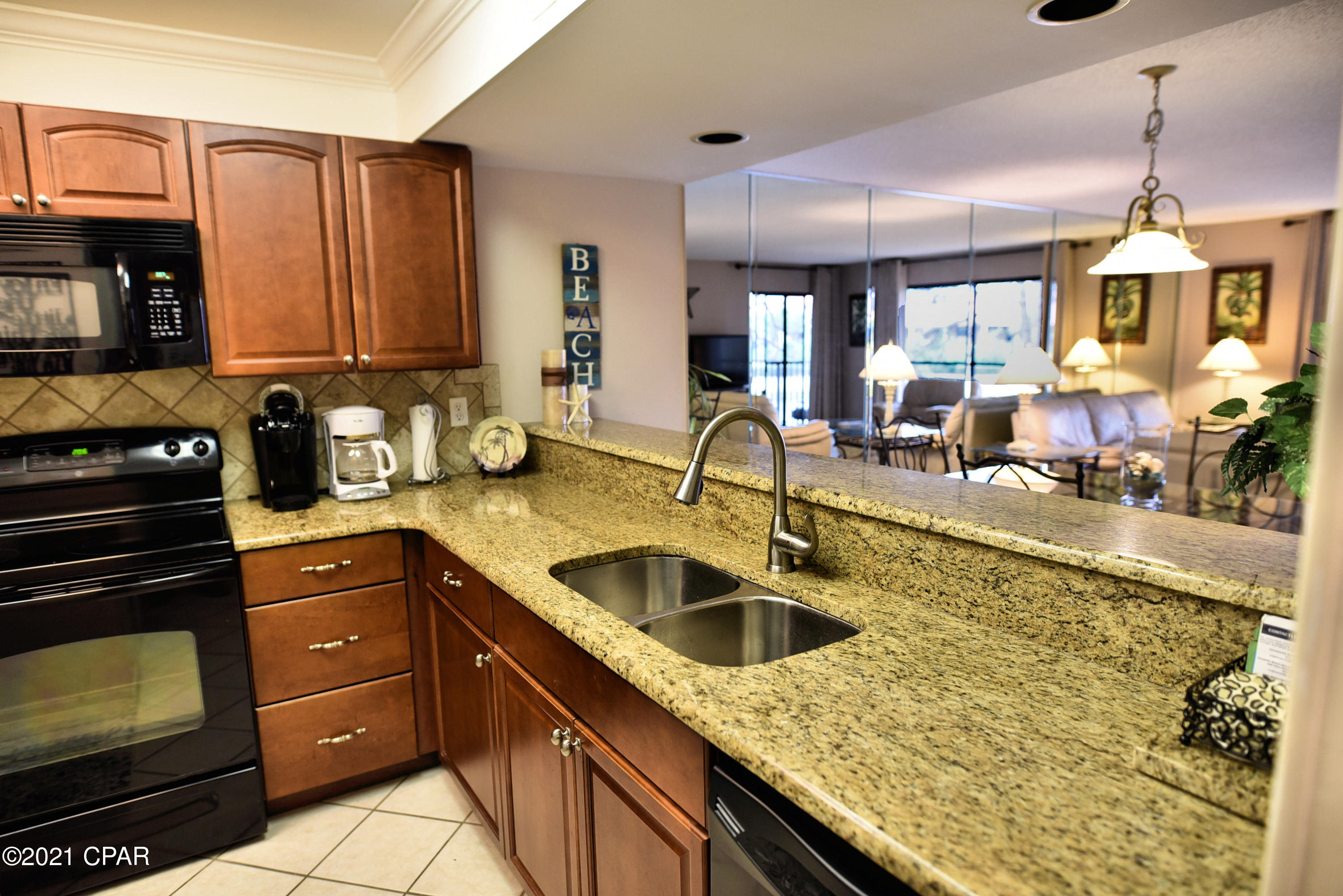 Forest Hills Tennis Villas - Residential