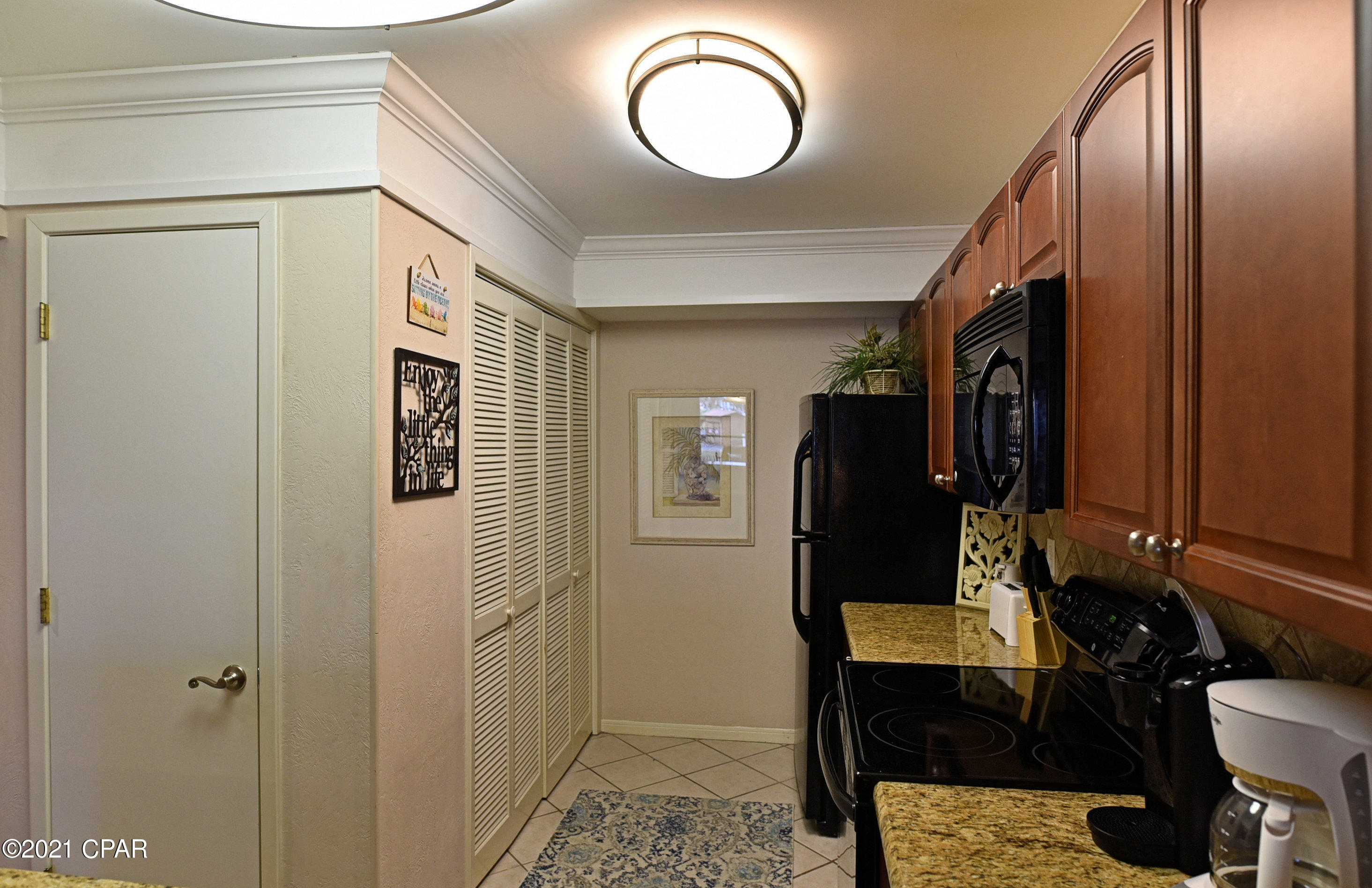 Forest Hills Tennis Villas - Residential