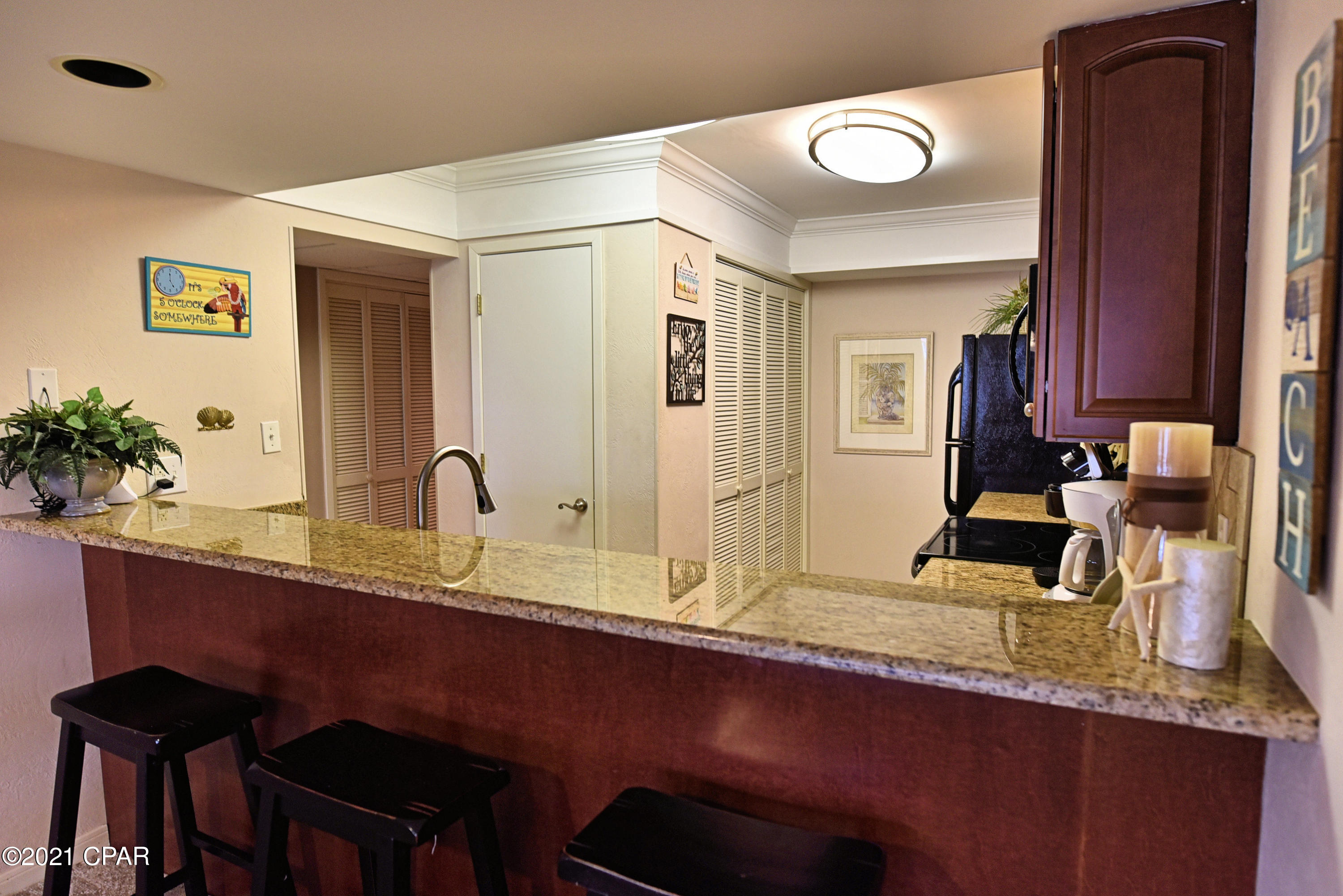 Forest Hills Tennis Villas - Residential