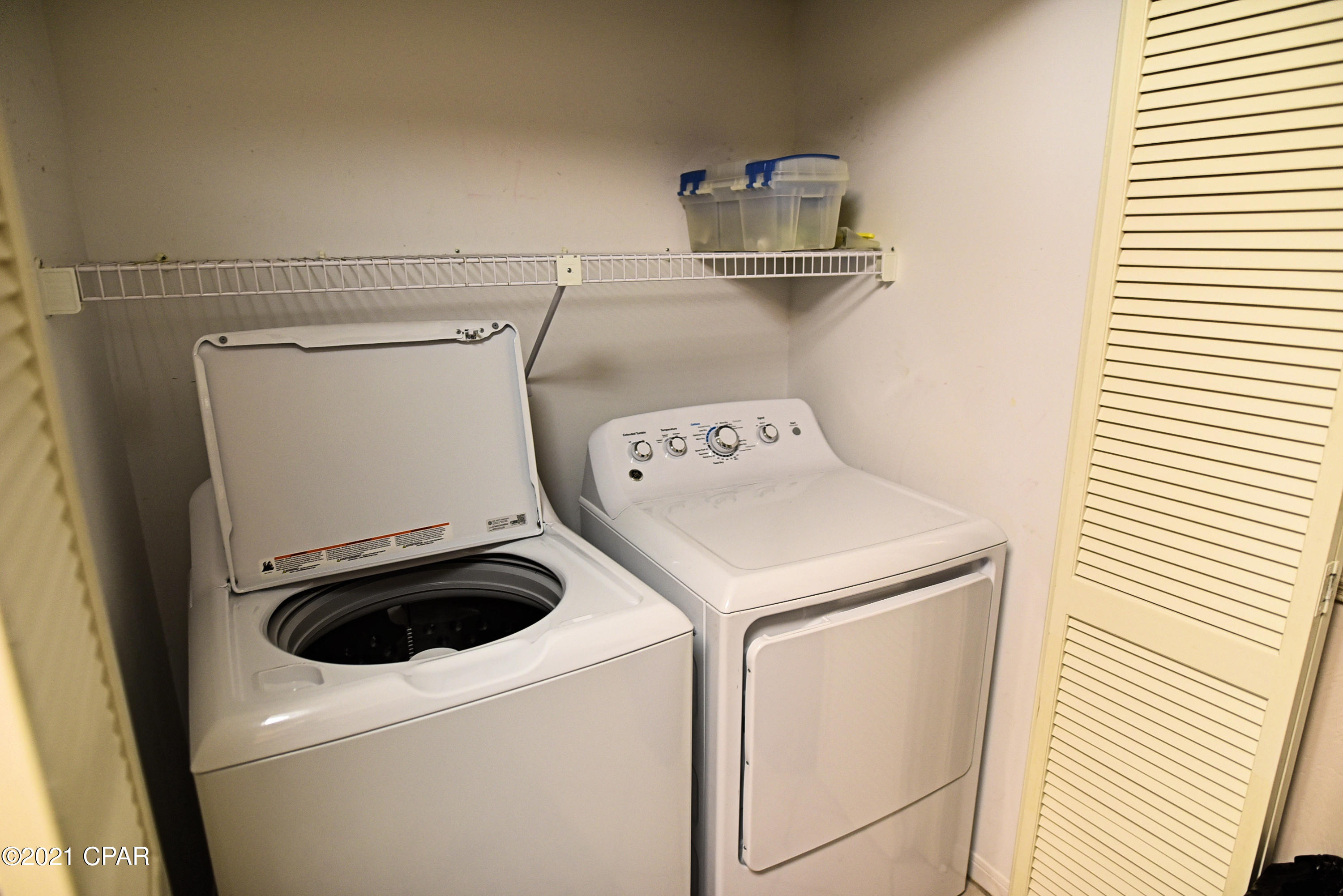 Forest Hills Tennis Villas - Residential