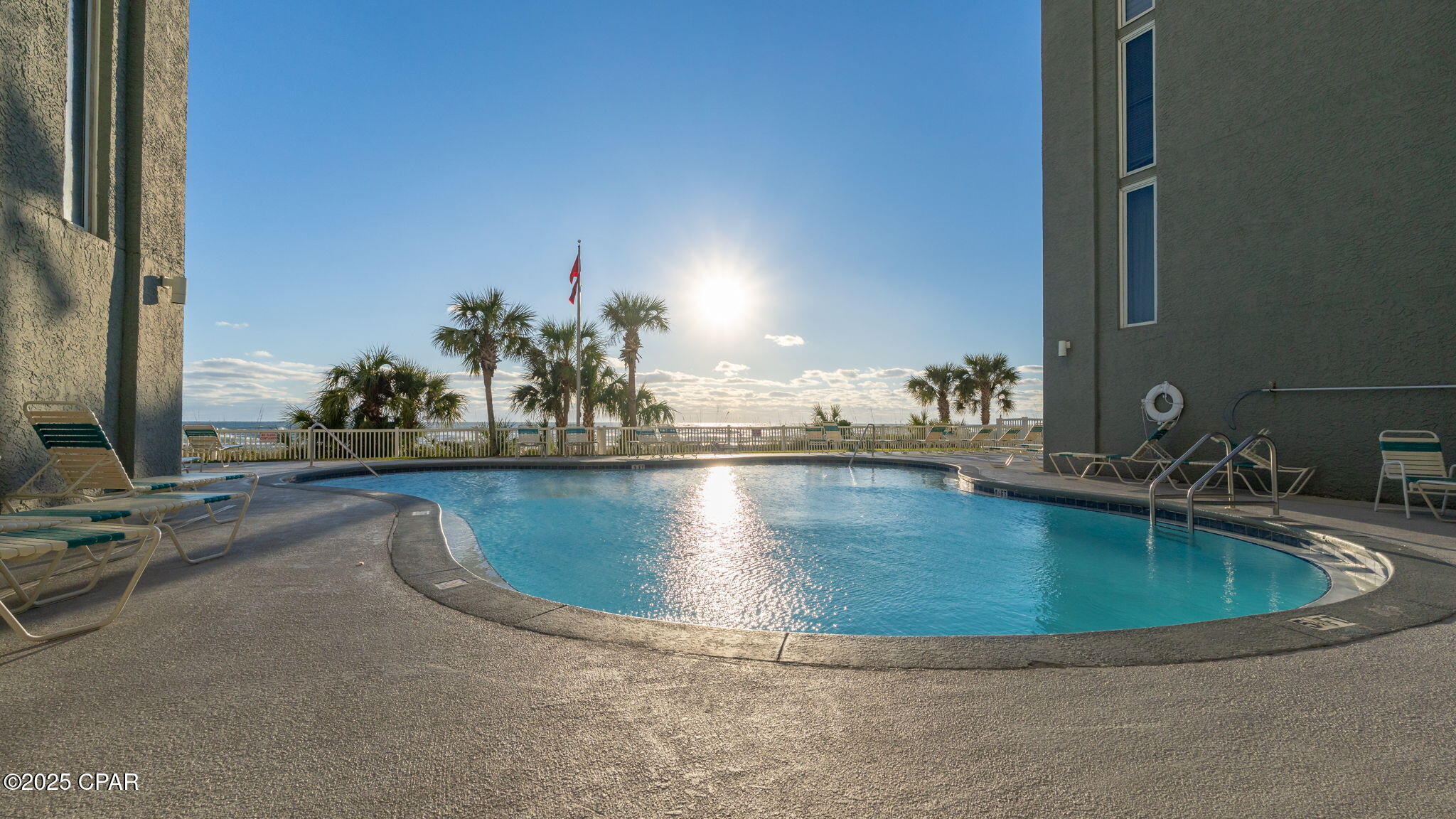 Long Beach Towers IV - Residential