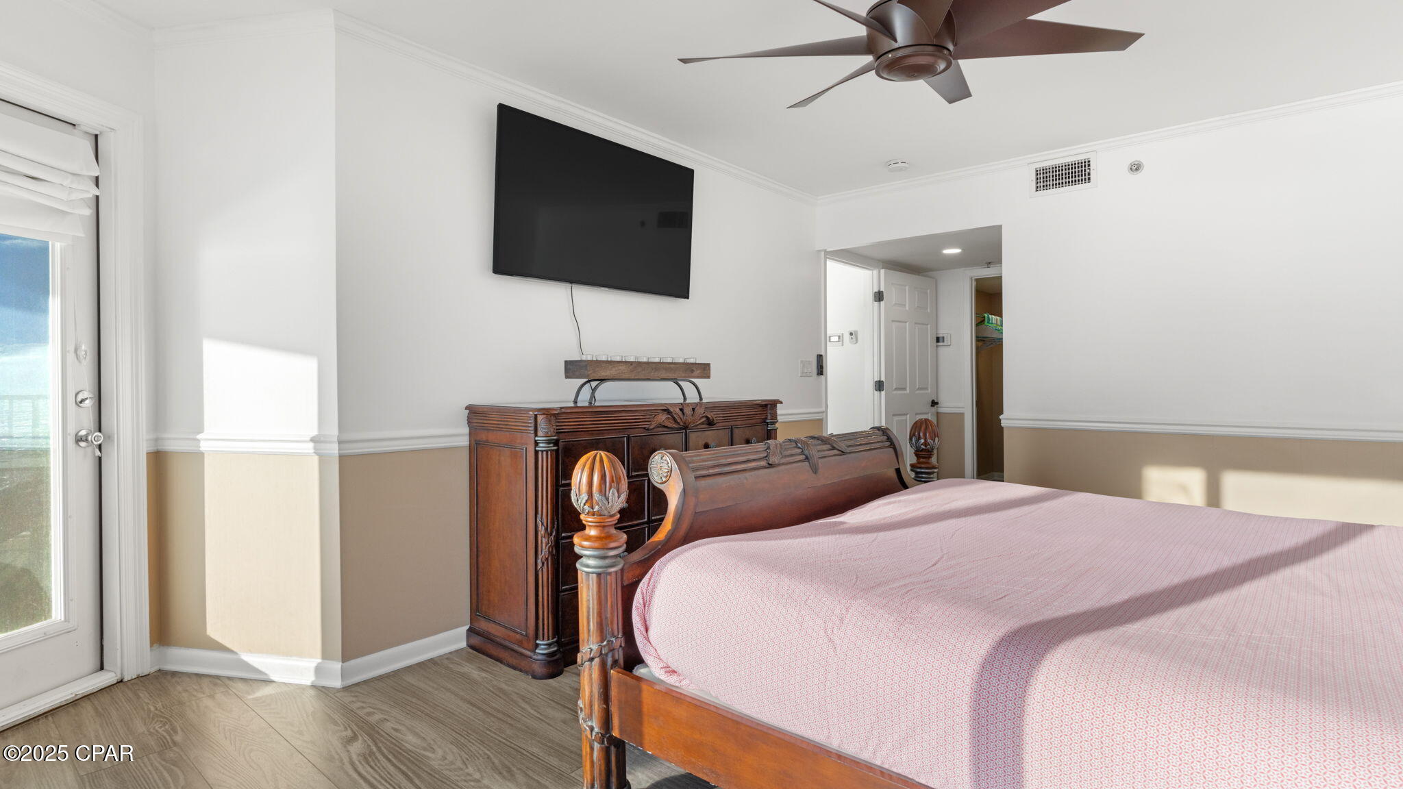 Long Beach Towers IV - Residential