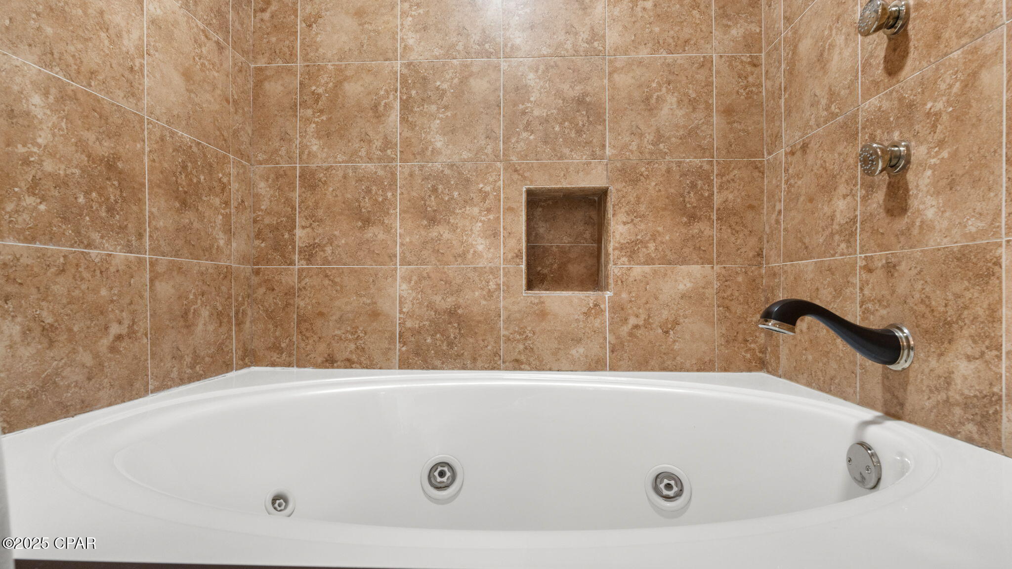 Long Beach Towers IV - Residential