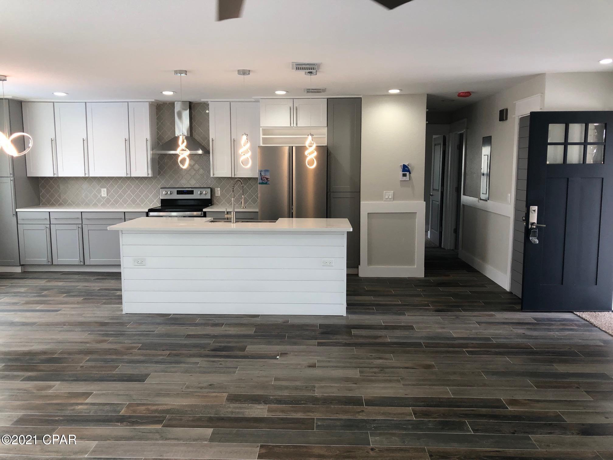 Gulf Coast Village U-1 - Residential