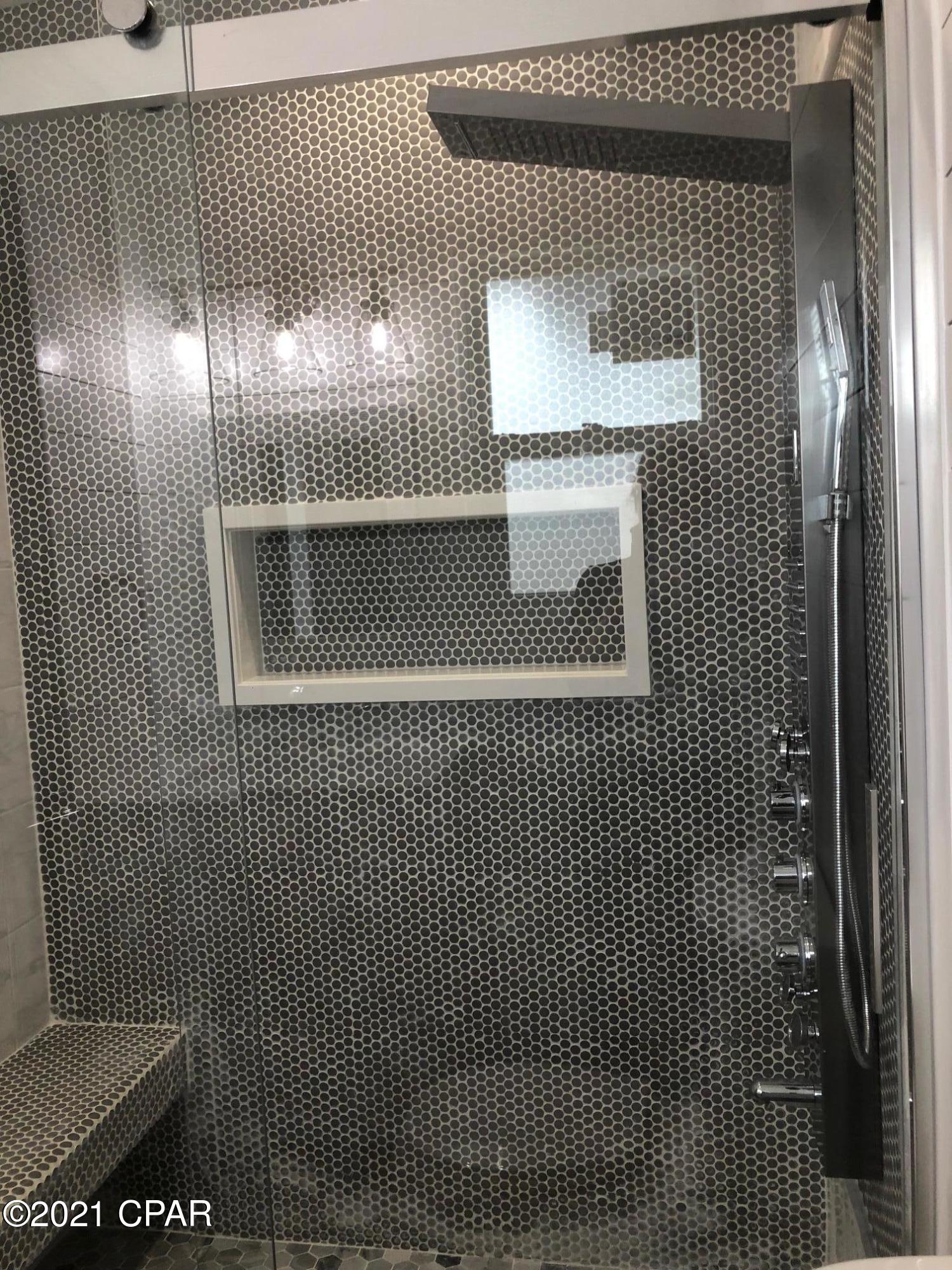 Gulf Coast Village U-1 - Residential