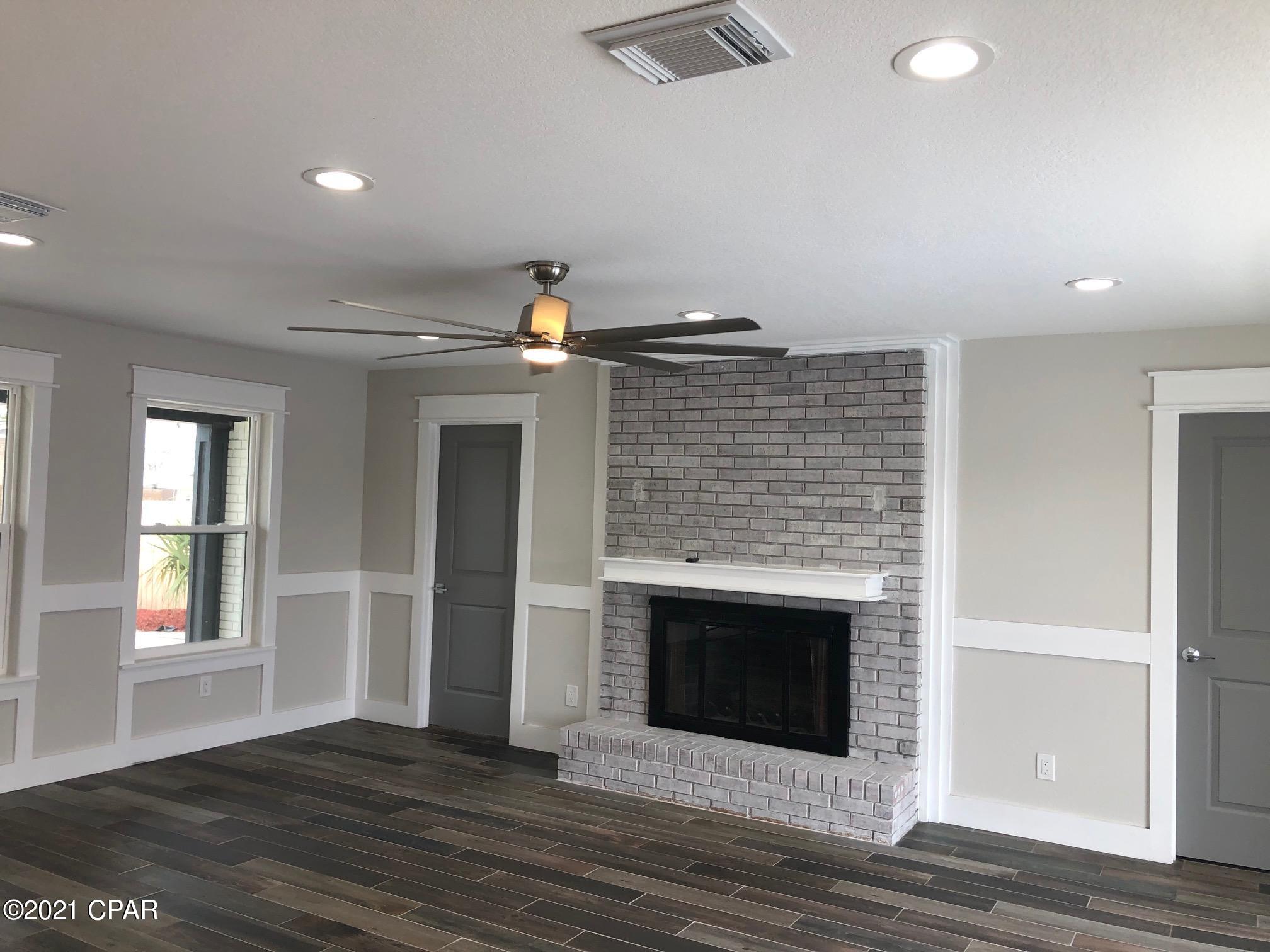 Gulf Coast Village U-1 - Residential