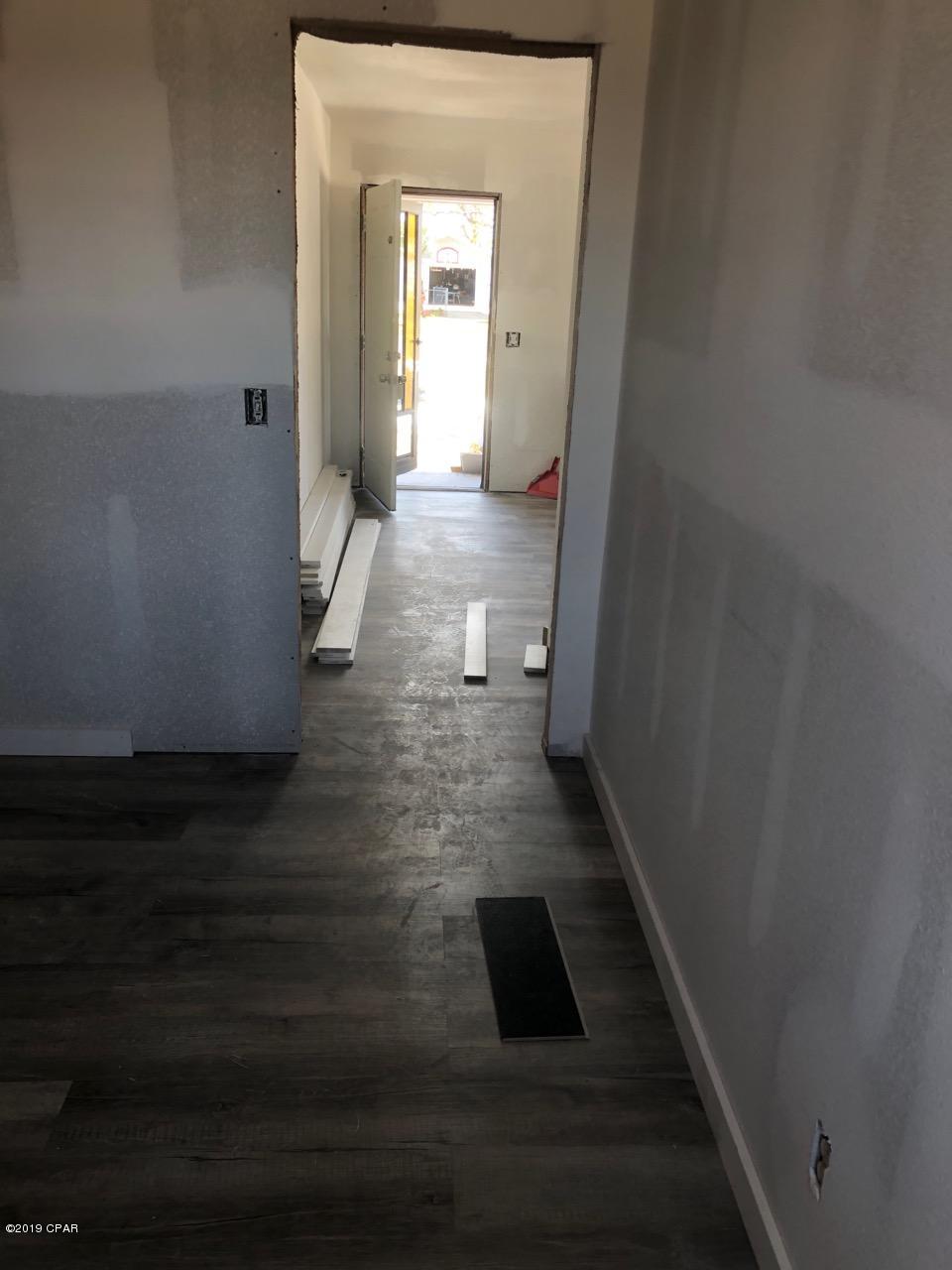 Lake Drive Heights - Residential Lease