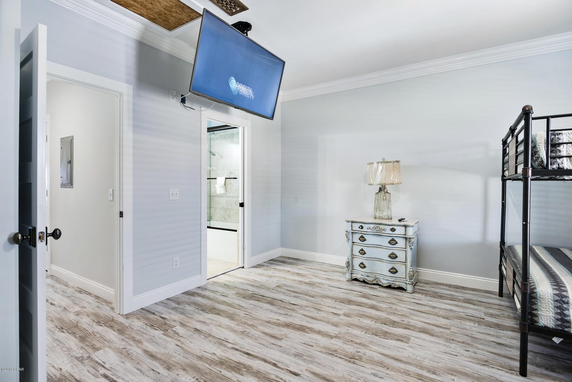 Gulf Lagoon Beach - Residential