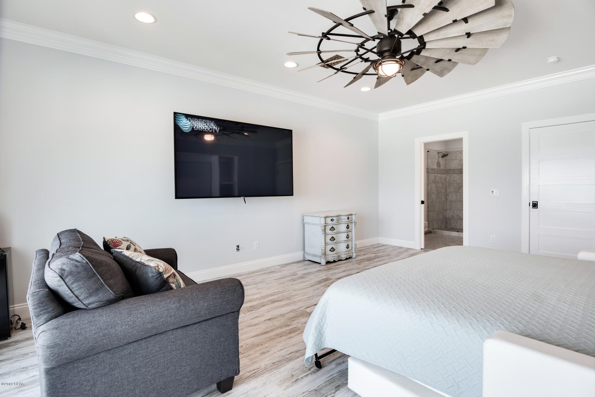 Gulf Lagoon Beach - Residential