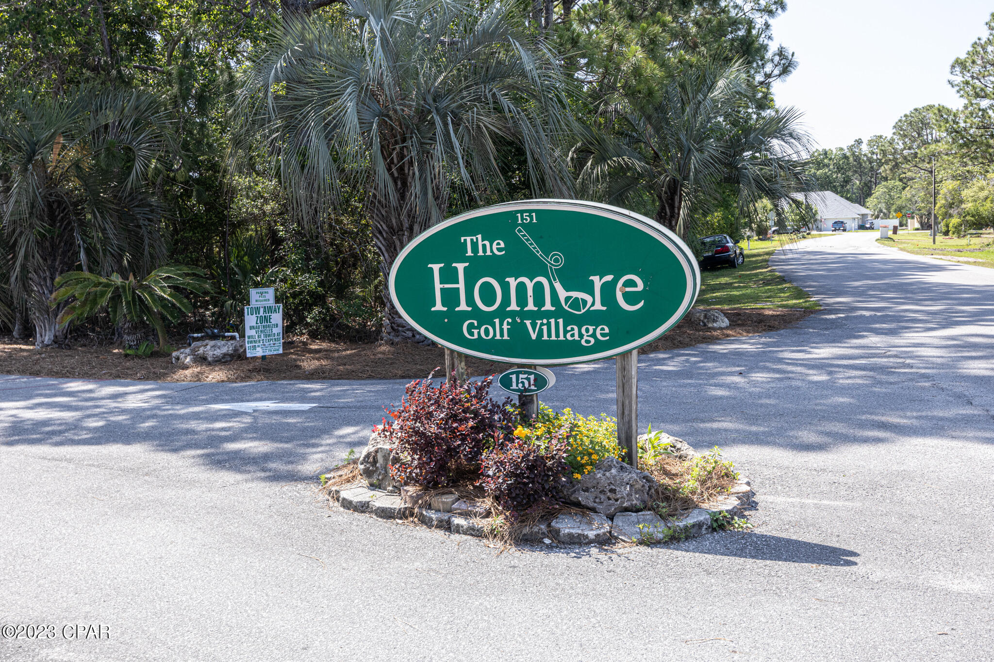 Hombre Golf Village - Residential