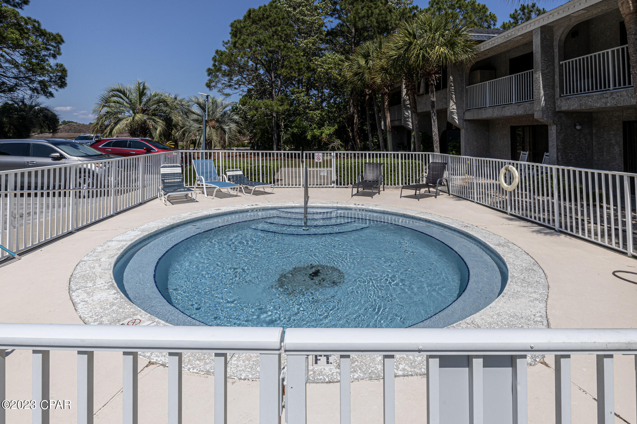 Hombre Golf Village - Residential