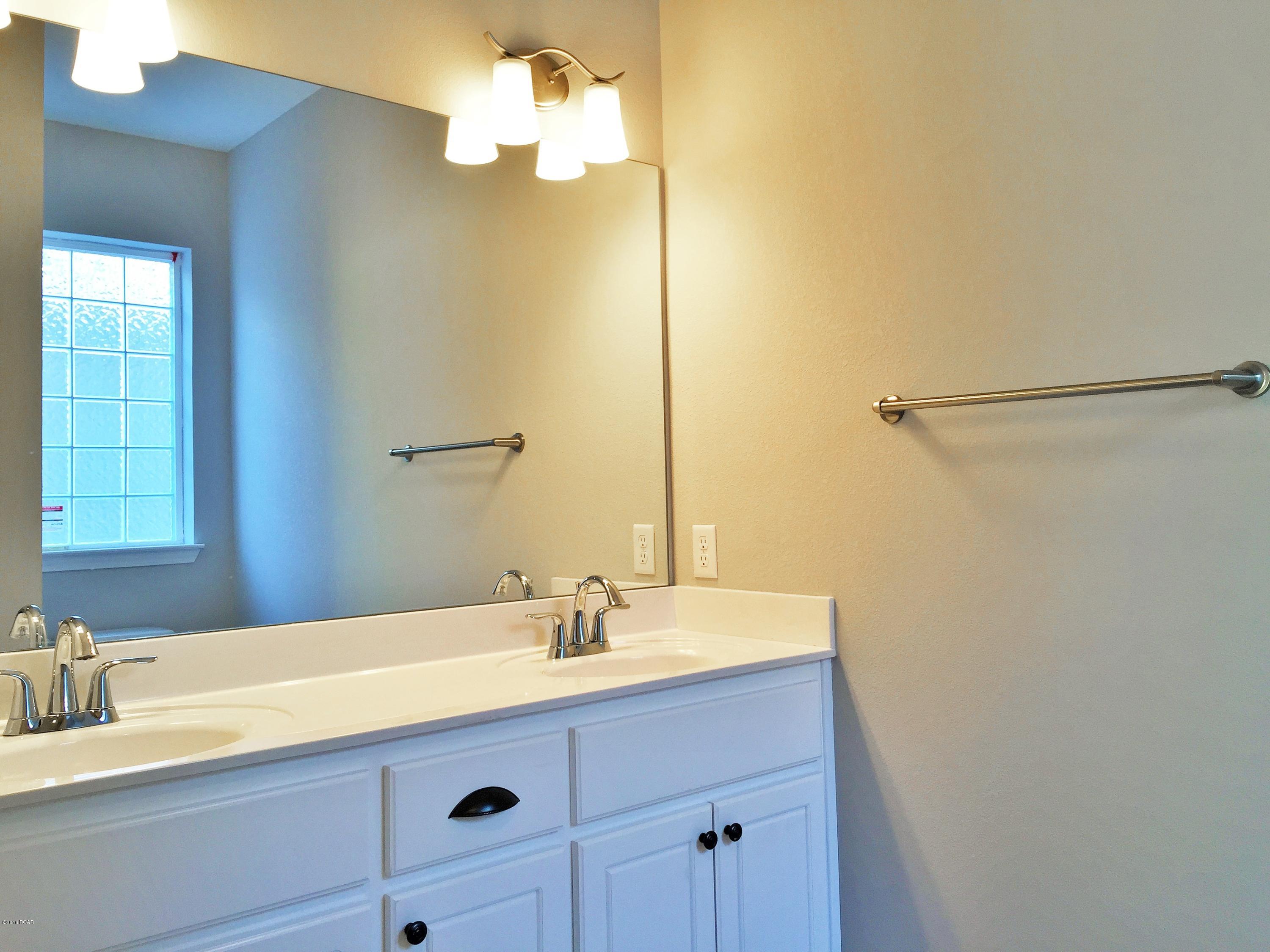 Gardenia Beach - Residential