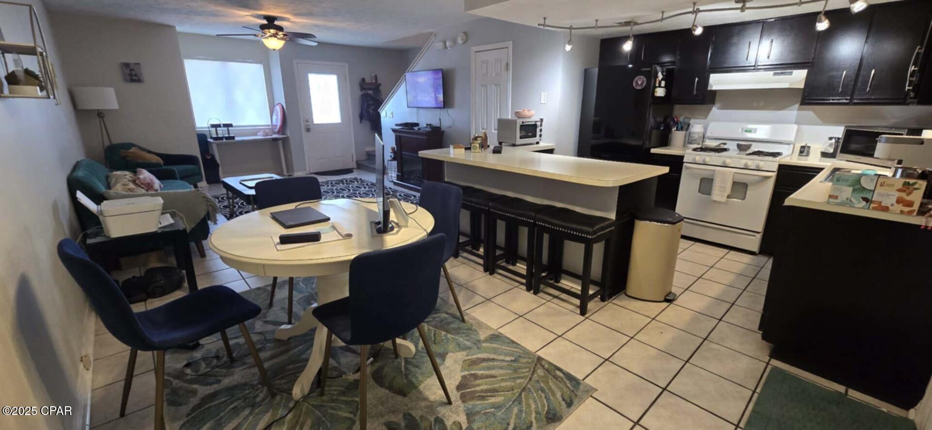 Harbour Towne - Residential