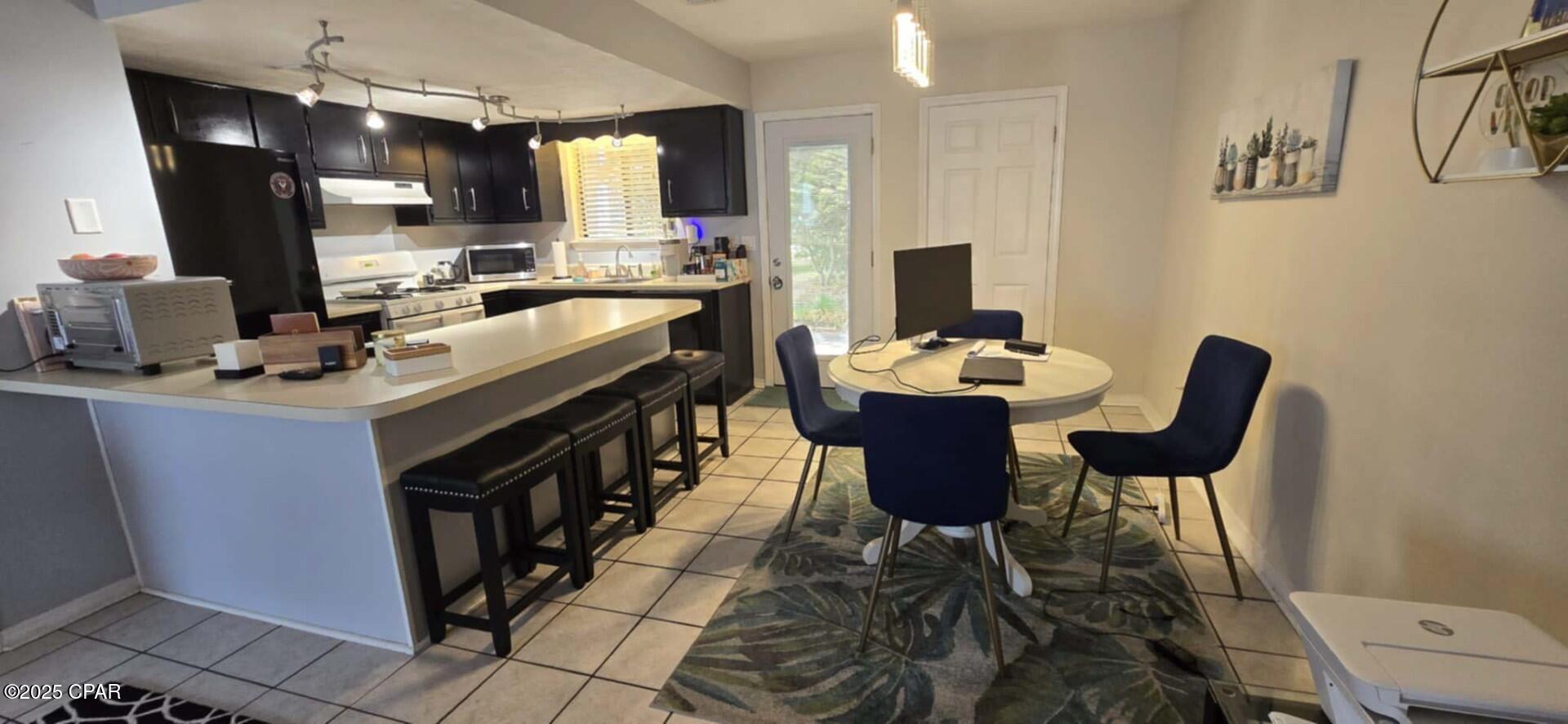 Harbour Towne - Residential