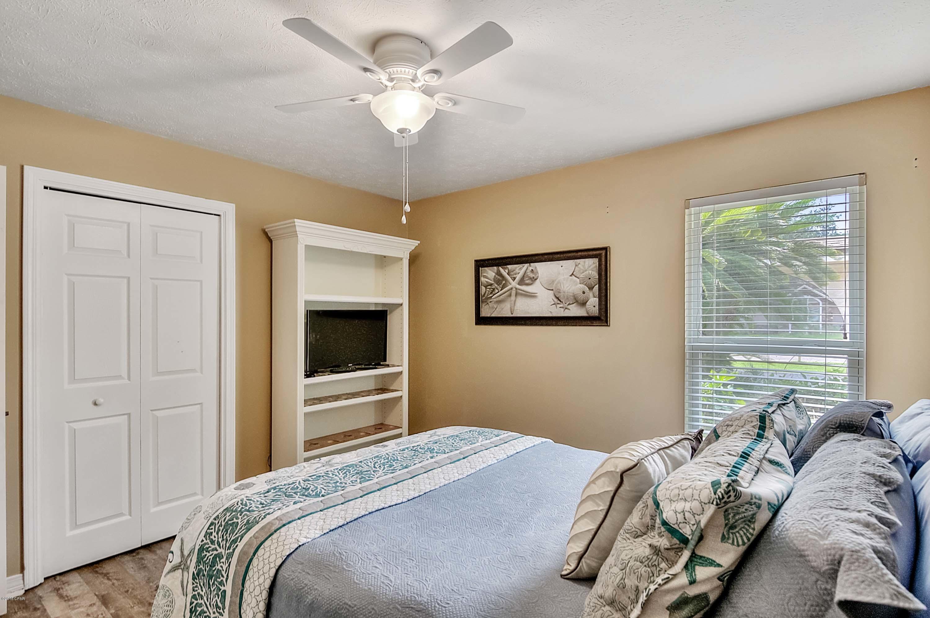 North Lagoon Oaks 9th - Residential