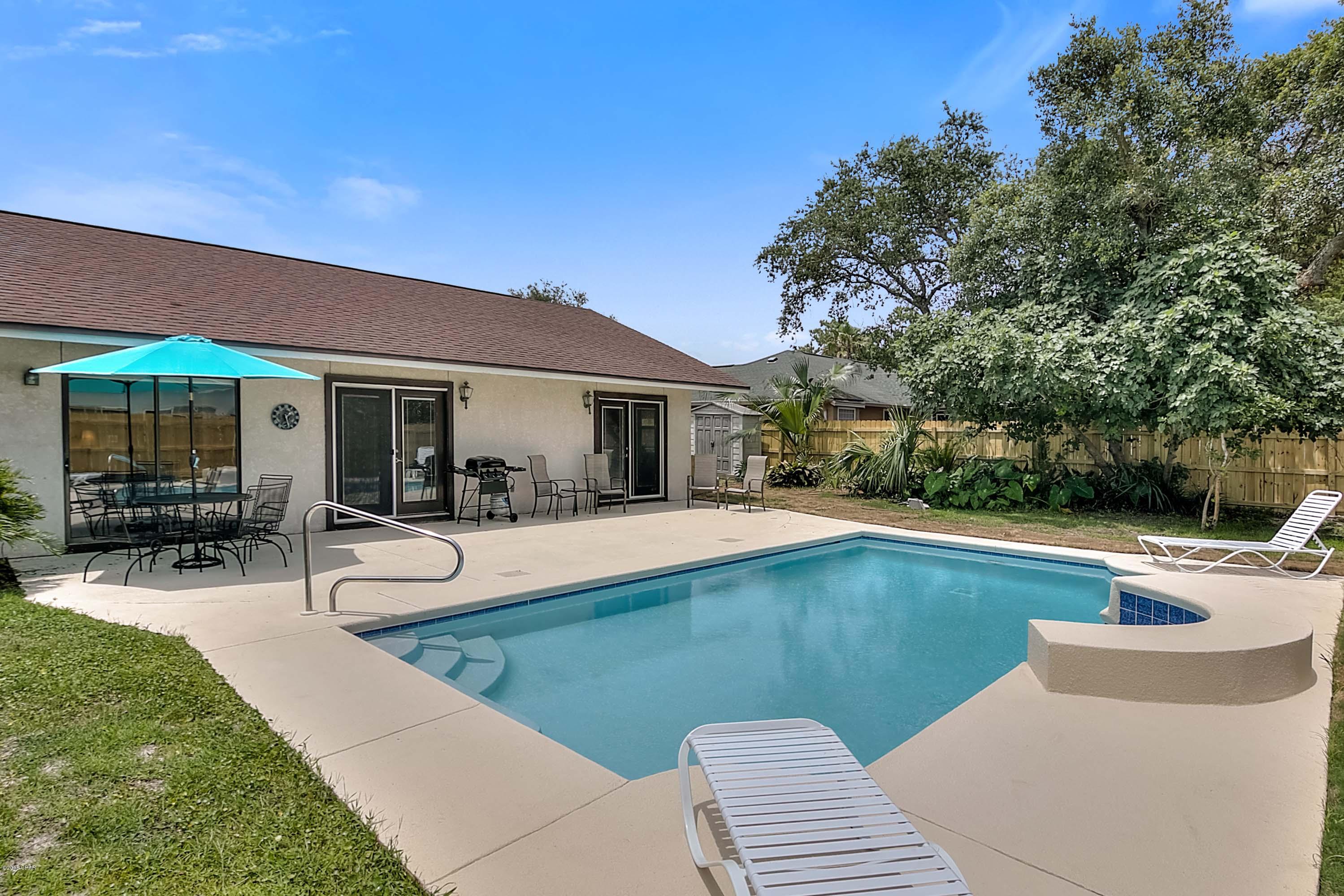 North Lagoon Oaks 9th - Residential